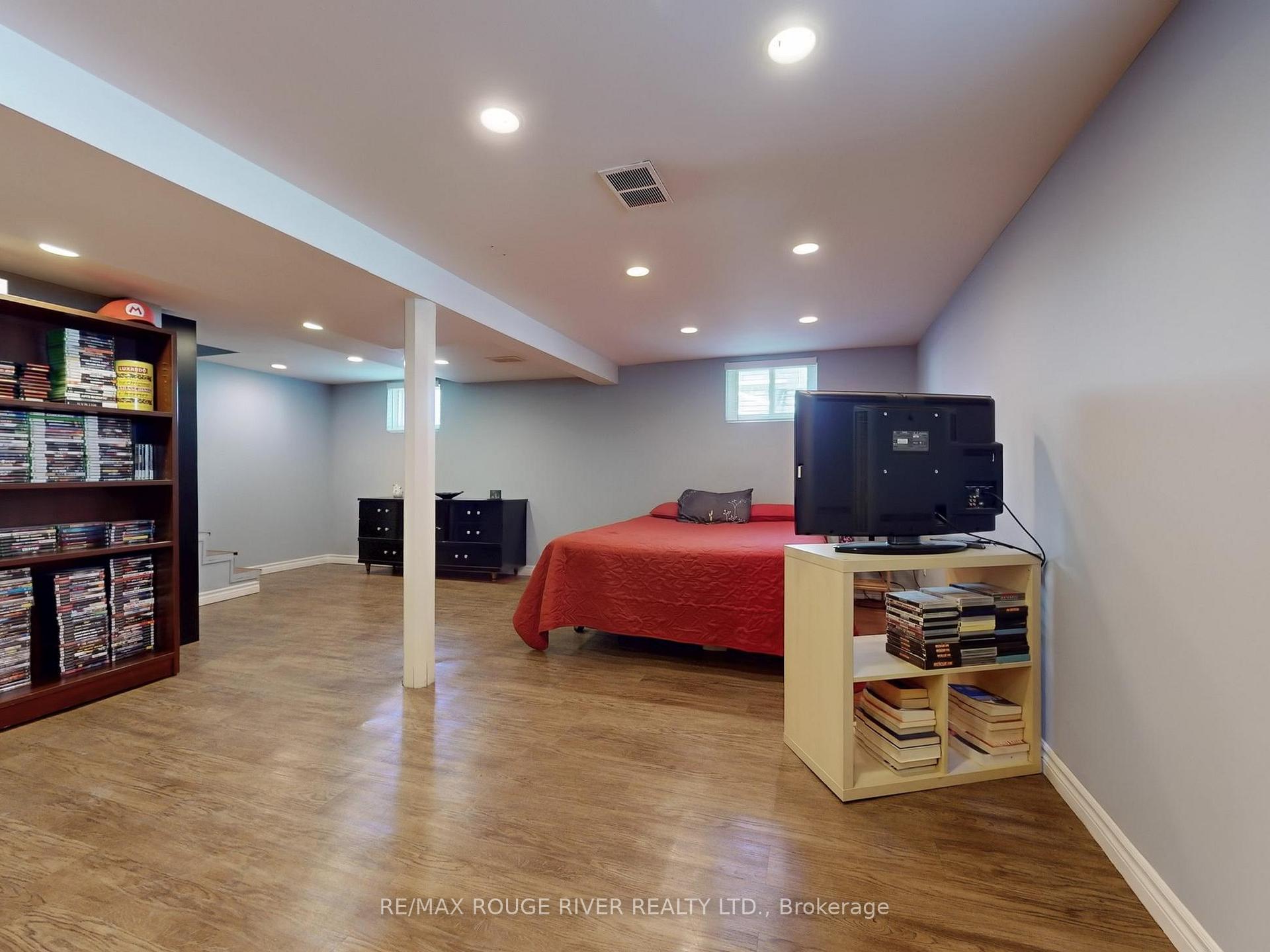 Photo 27 of 204 Westview Boulevard, Toronto, O'Connor-Parkview — HOMEH
