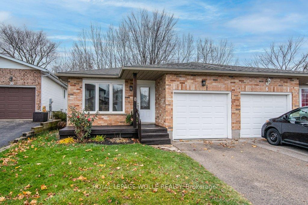 Photo 15 of 8 Dawn Ridge Drive, Kitchener — HOMEH