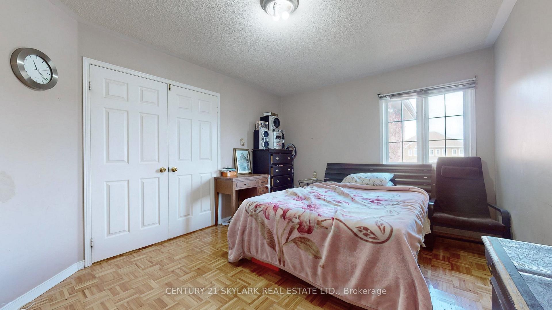 Photo 8 of 6155 Snowy Owl Crescent, Mississauga, Lisgar — HOMEH