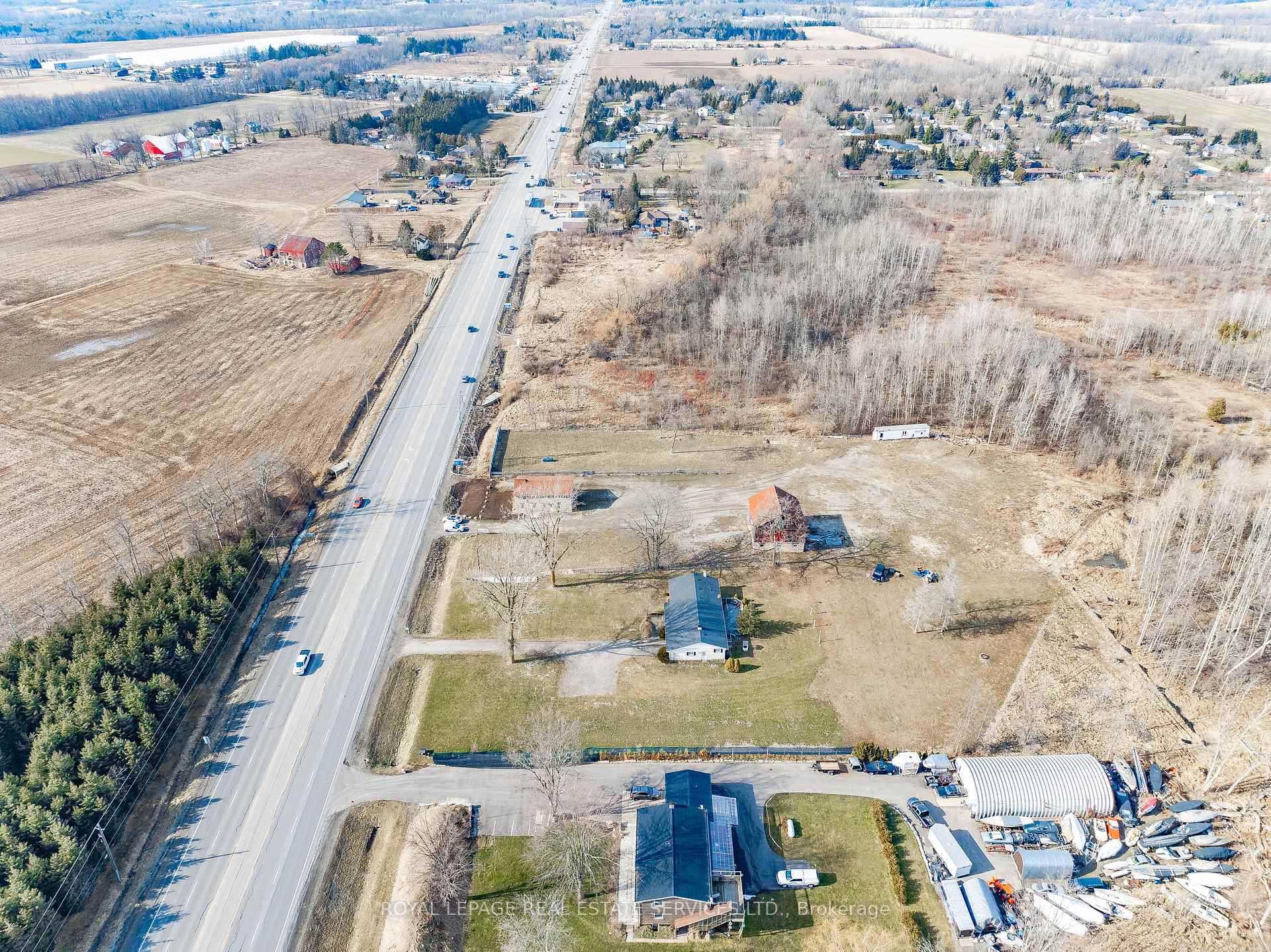 Photo 26 of 1268 Highway 6 N, Hamilton, Rural Flamborough — HOMEH
