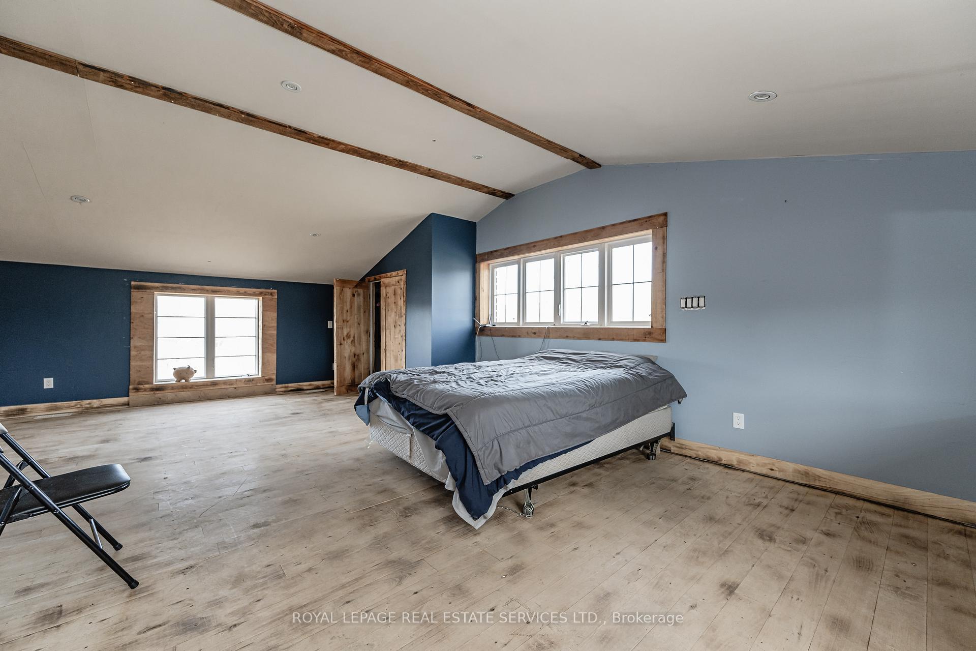 Photo 34 of 1268 Highway 6 N, Hamilton, Rural Flamborough — HOMEH