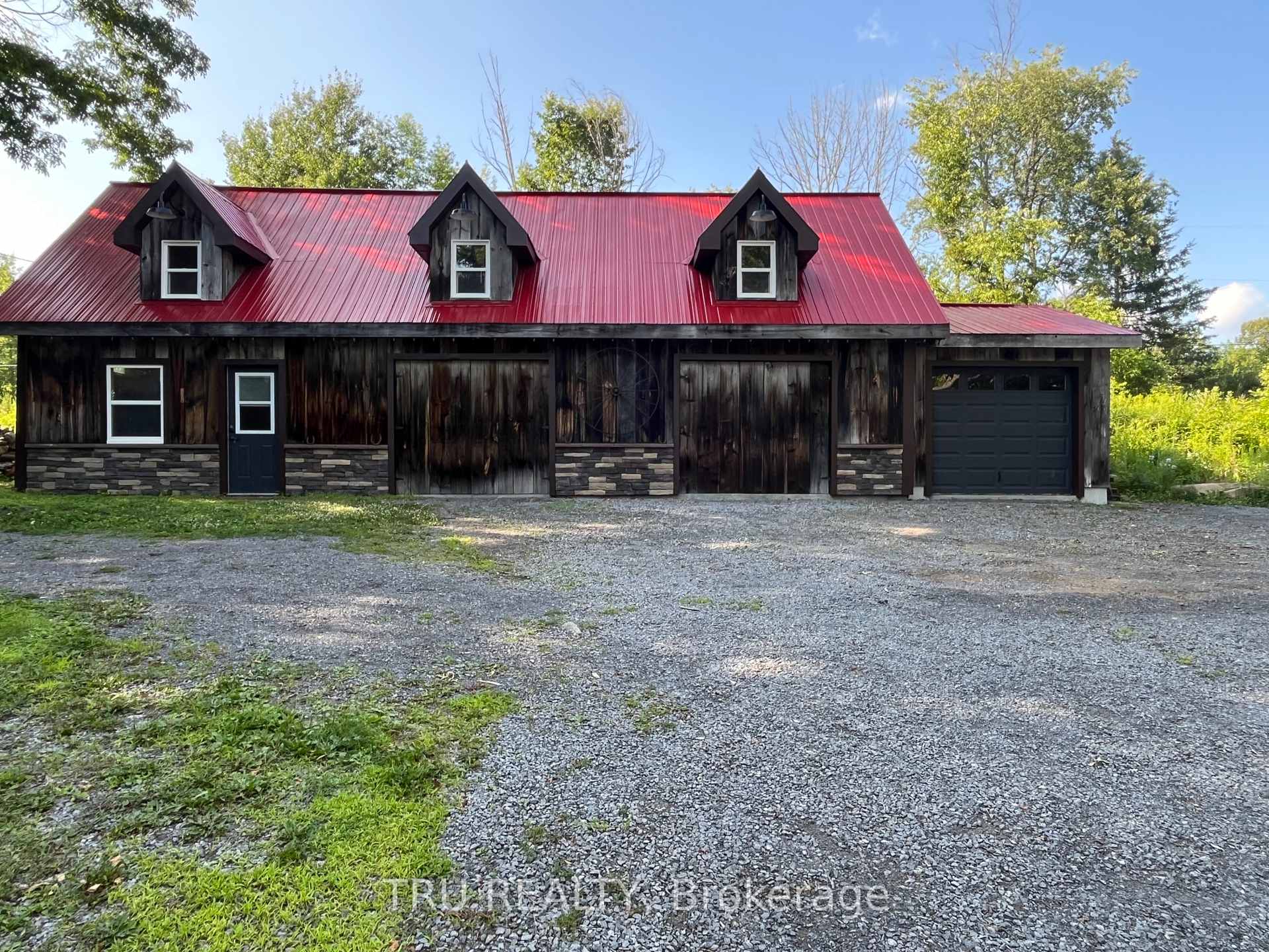 Photo 33 of 1913 Old Carp Road W, Ottawa, Huntley Ward (South East) — HOMEH