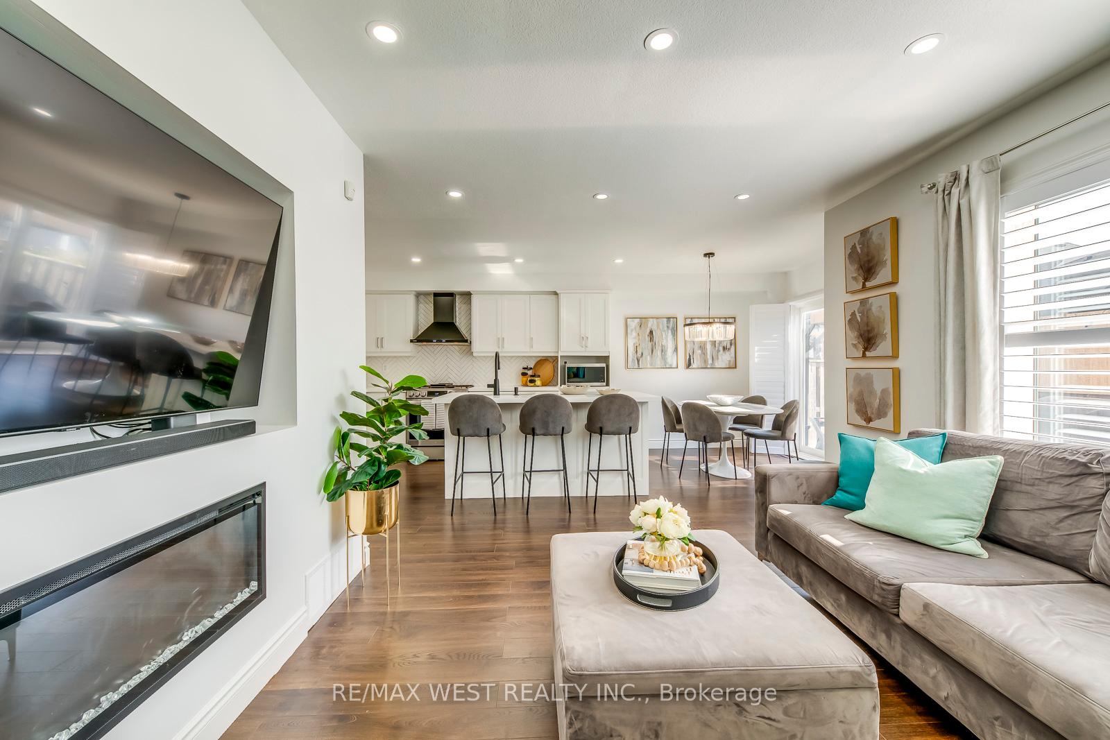 Photo 7 of 39 Gowland Drive, Hamilton, Binbrook — HOMEH
