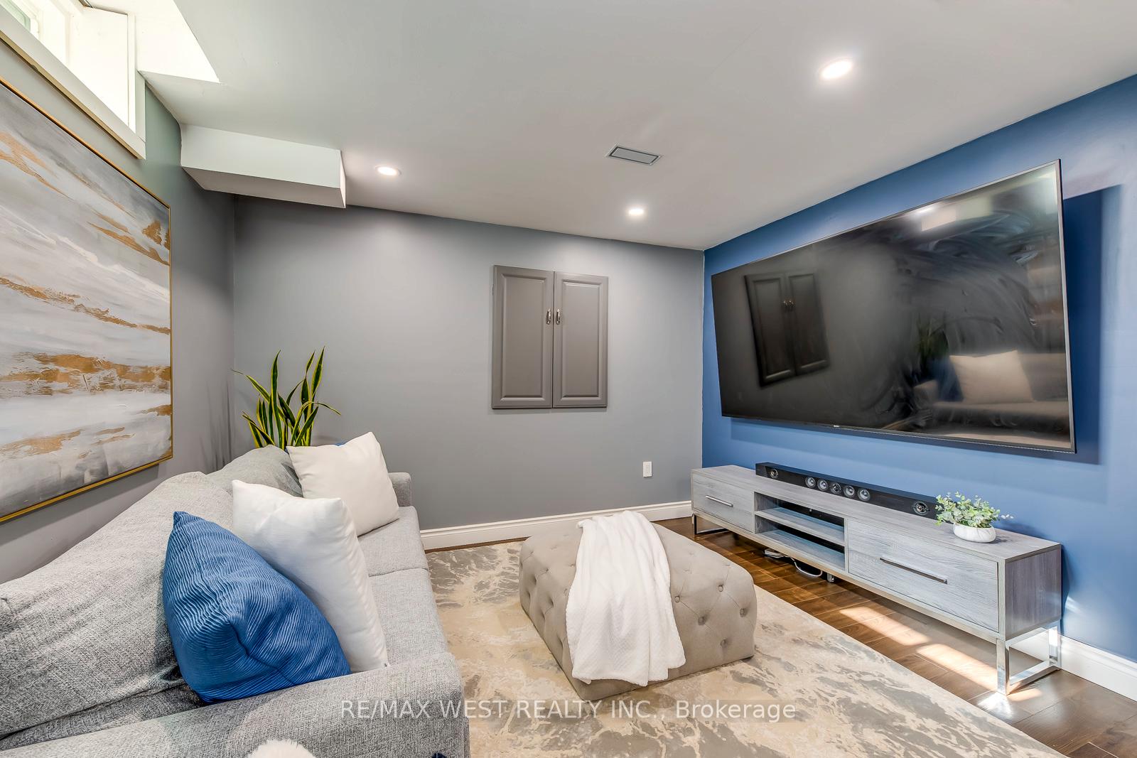 Photo 36 of 39 Gowland Drive, Hamilton, Binbrook — HOMEH