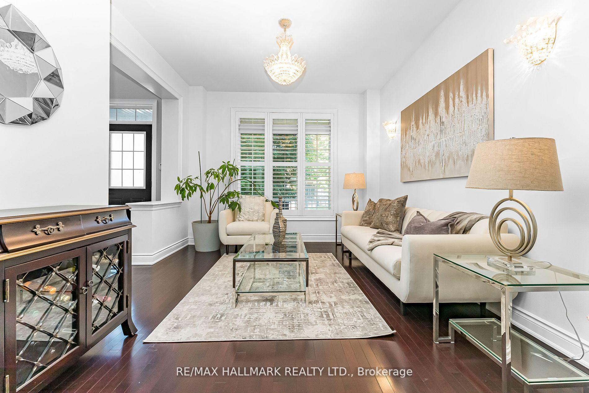 Photo 3 of 160 Smoothwater Terrace, Markham, Box Grove — HOMEH