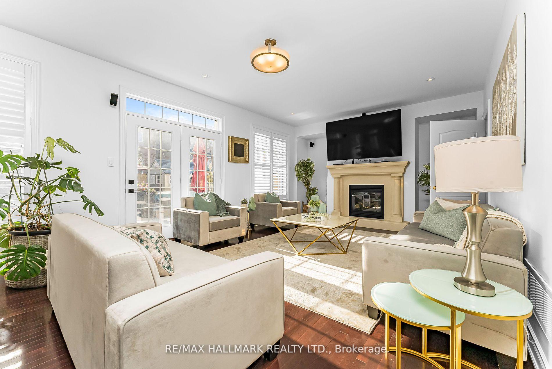 Photo 7 of 160 Smoothwater Terrace, Markham, Box Grove — HOMEH