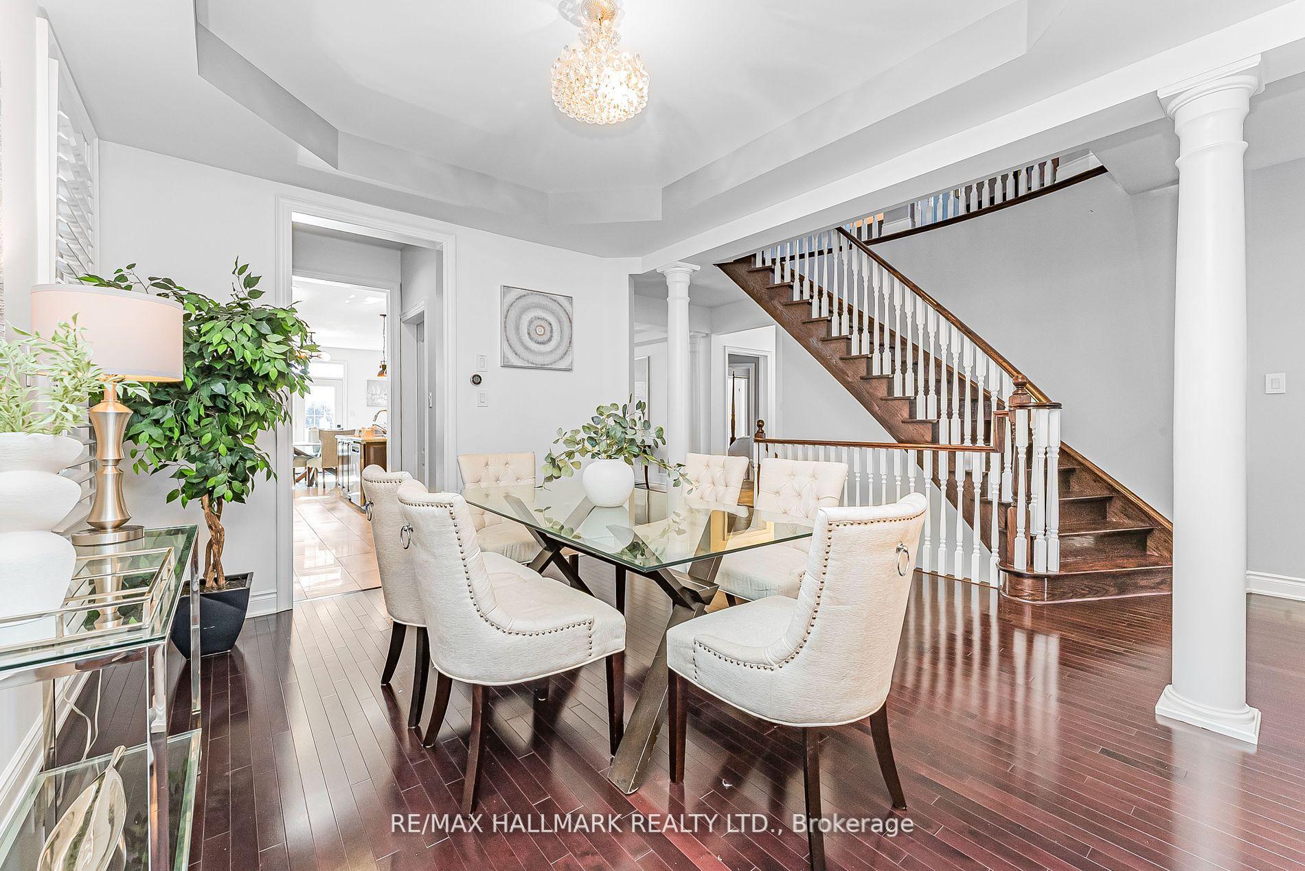 Photo 2 of 160 Smoothwater Terrace, Markham, Box Grove — HOMEH