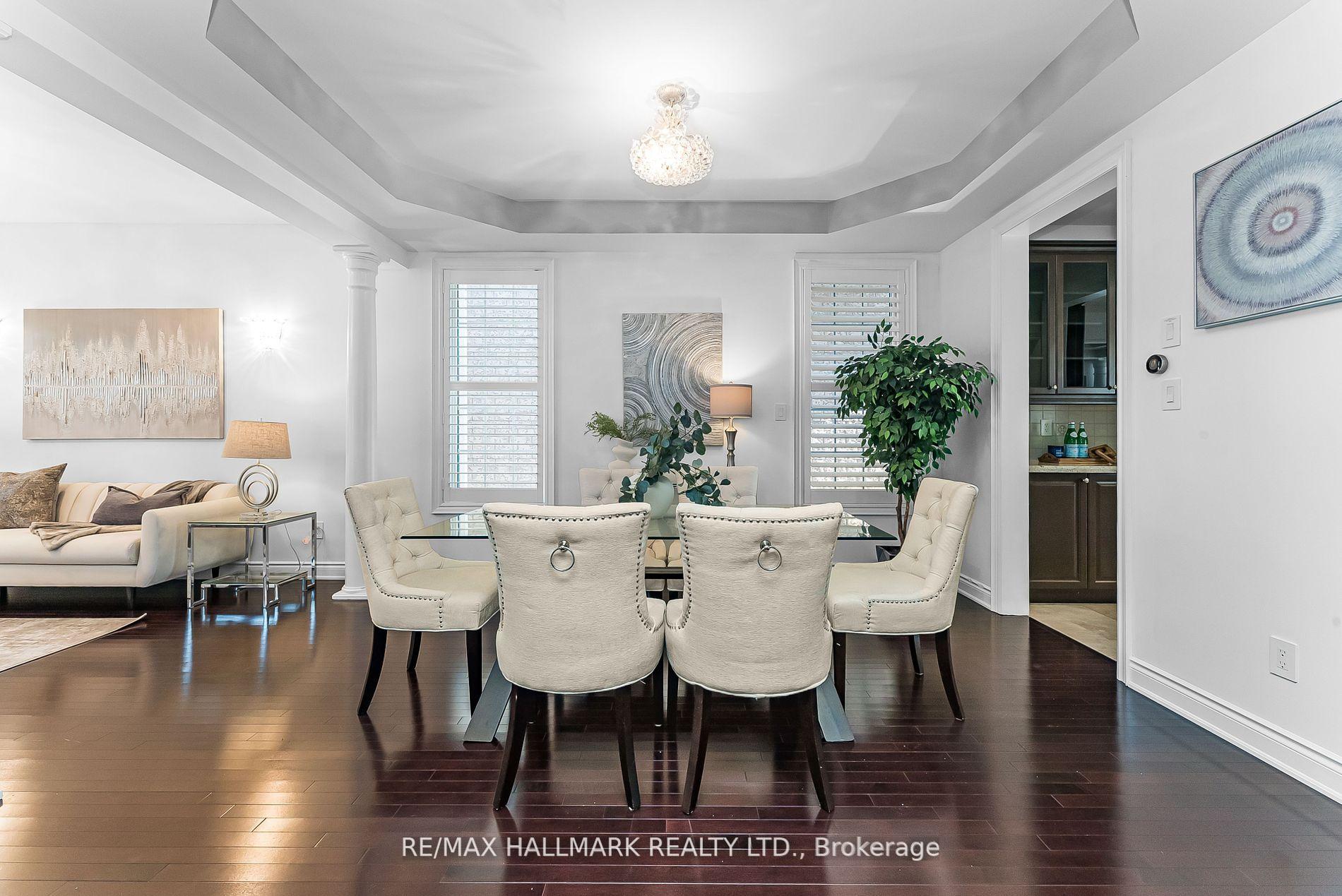 Photo 5 of 160 Smoothwater Terrace, Markham, Box Grove — HOMEH