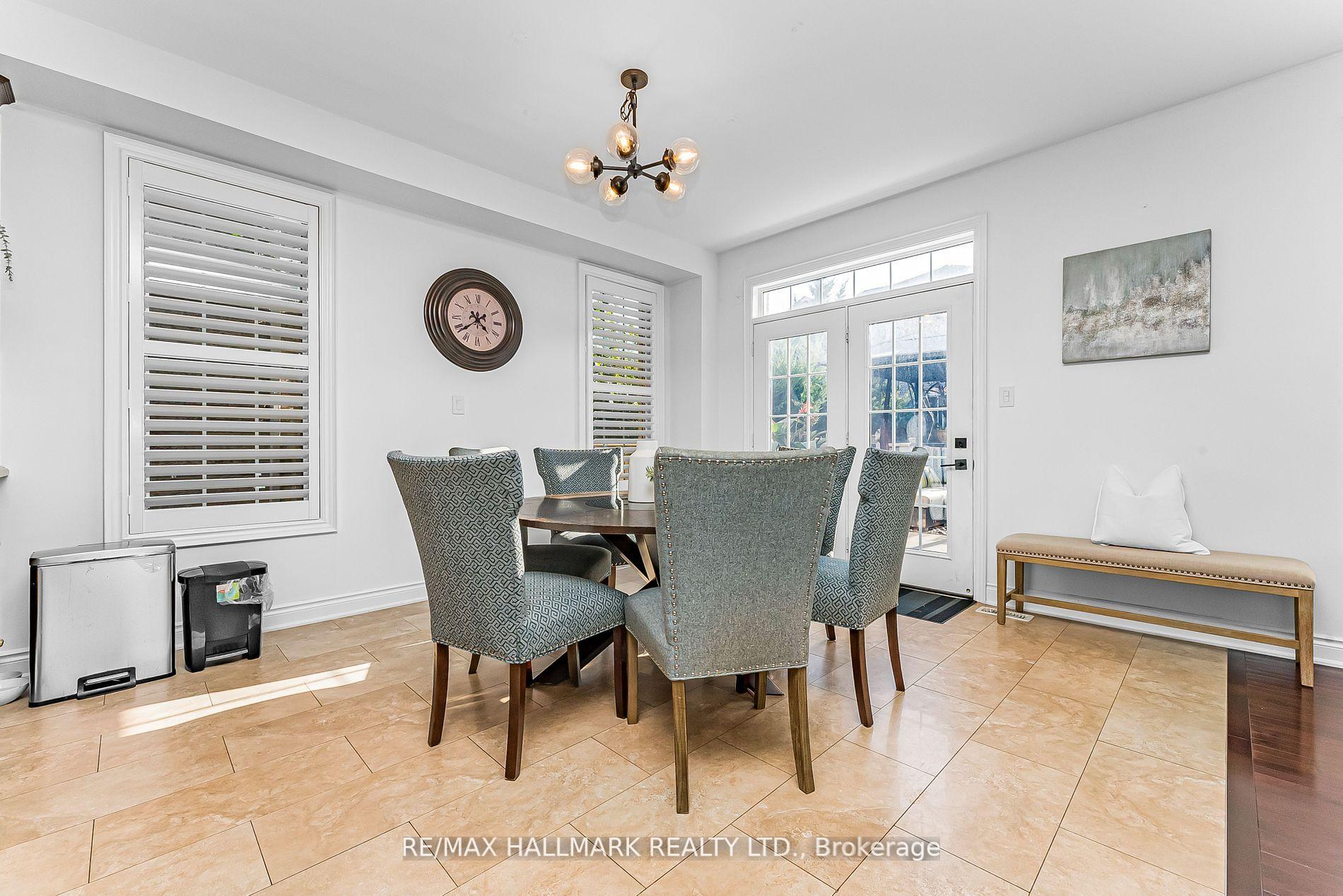 Photo 12 of 160 Smoothwater Terrace, Markham, Box Grove — HOMEH