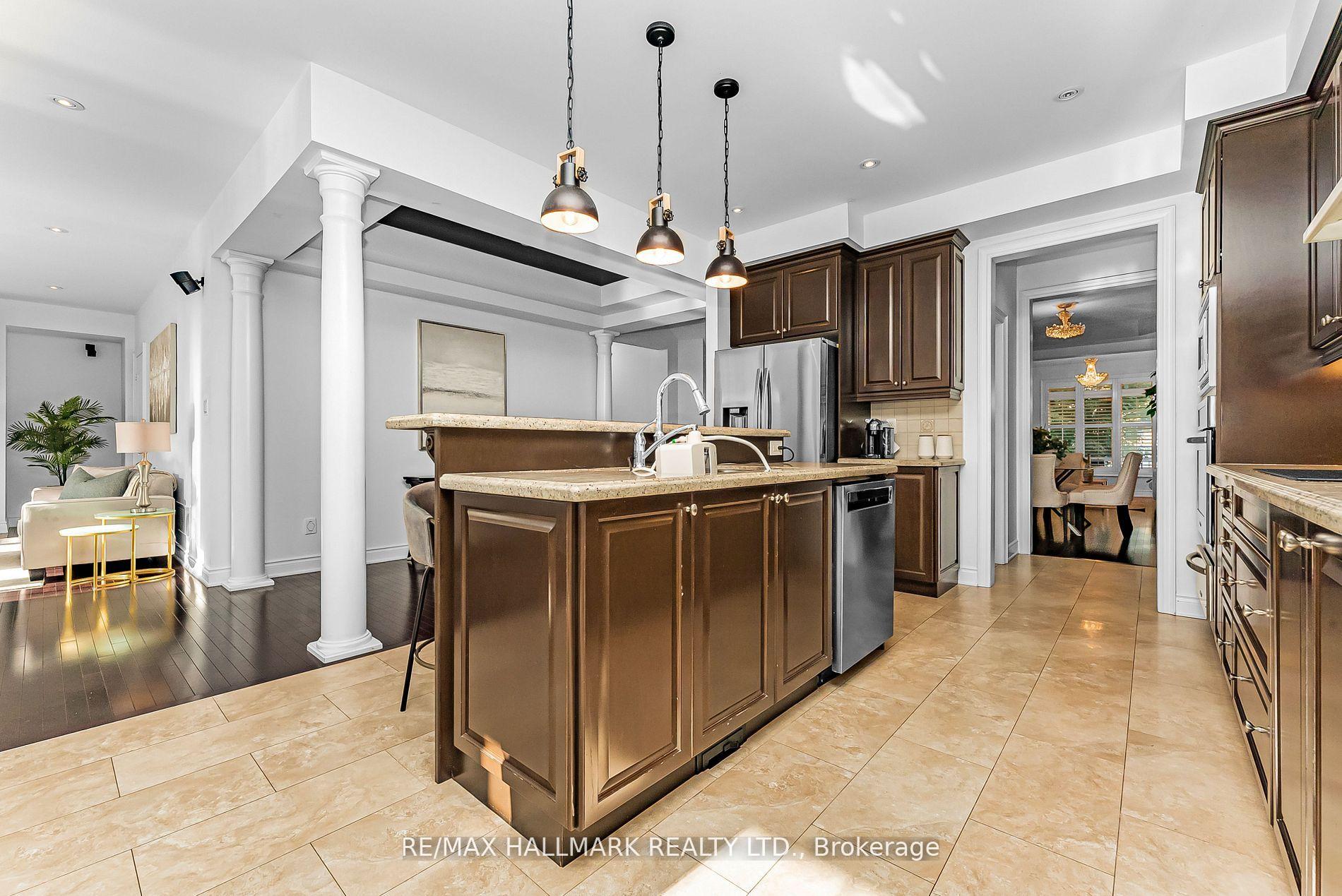 Photo 8 of 160 Smoothwater Terrace, Markham, Box Grove — HOMEH