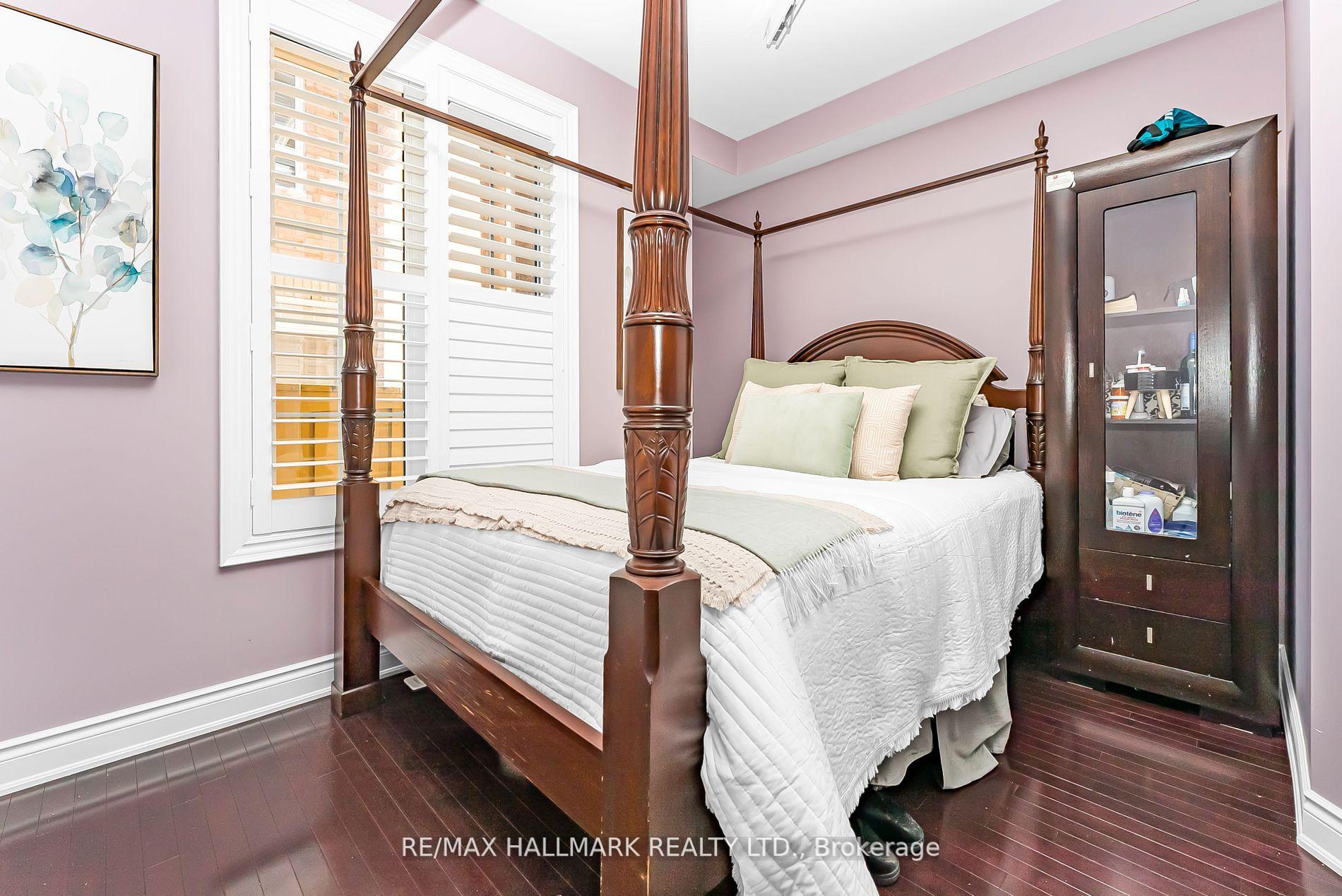 Photo 9 of 160 Smoothwater Terrace, Markham, Box Grove — HOMEH