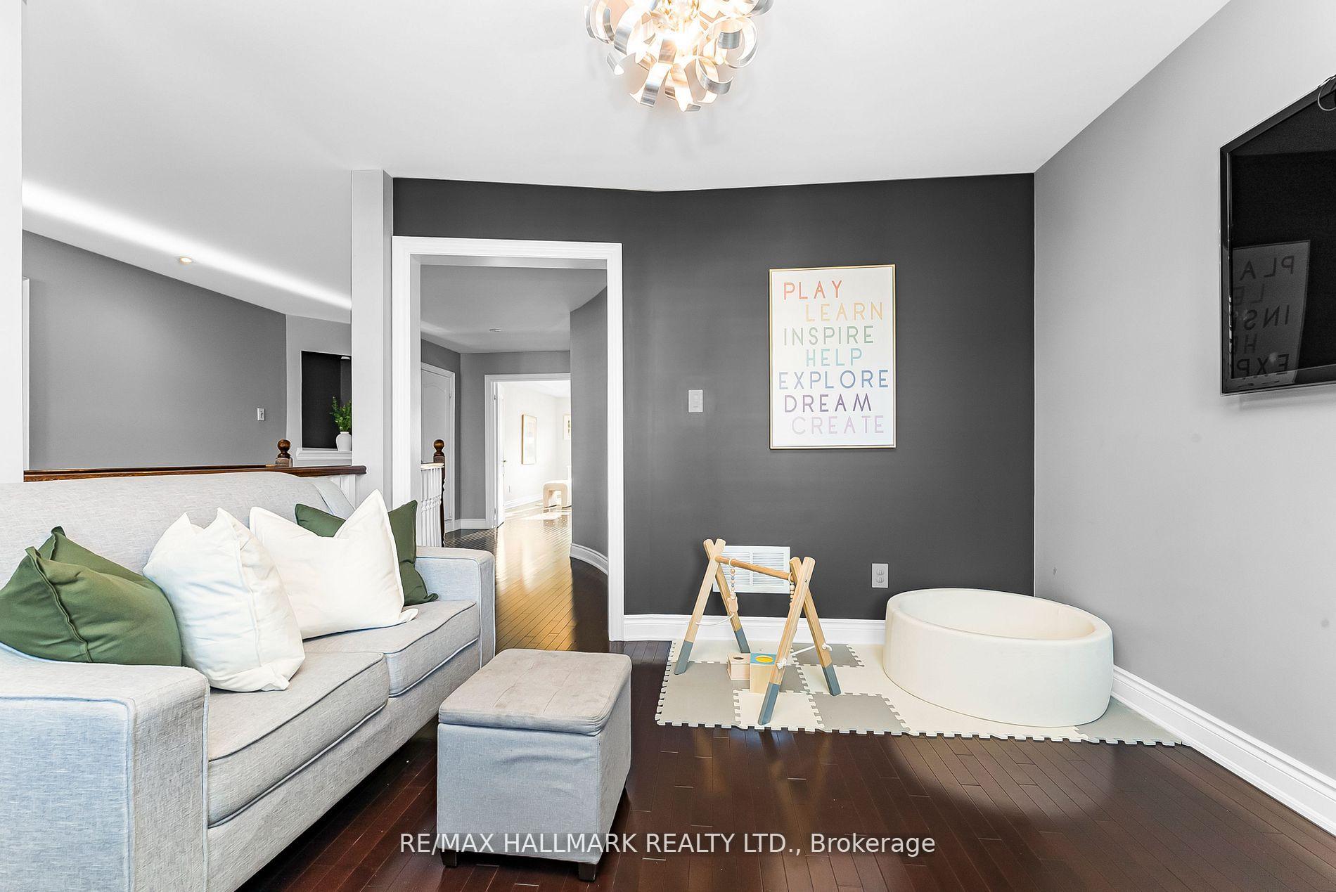 Photo 21 of 160 Smoothwater Terrace, Markham, Box Grove — HOMEH