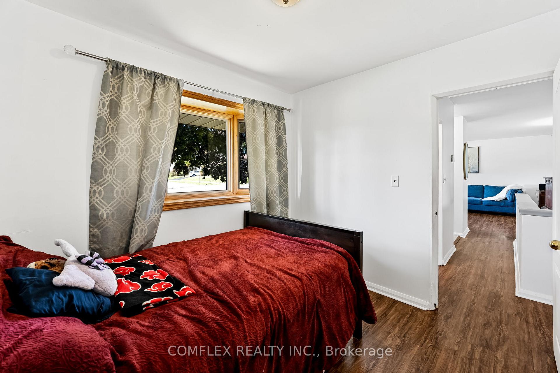 Photo 9 of 1361 Cedar Street, Oshawa, Lakeview — HOMEH