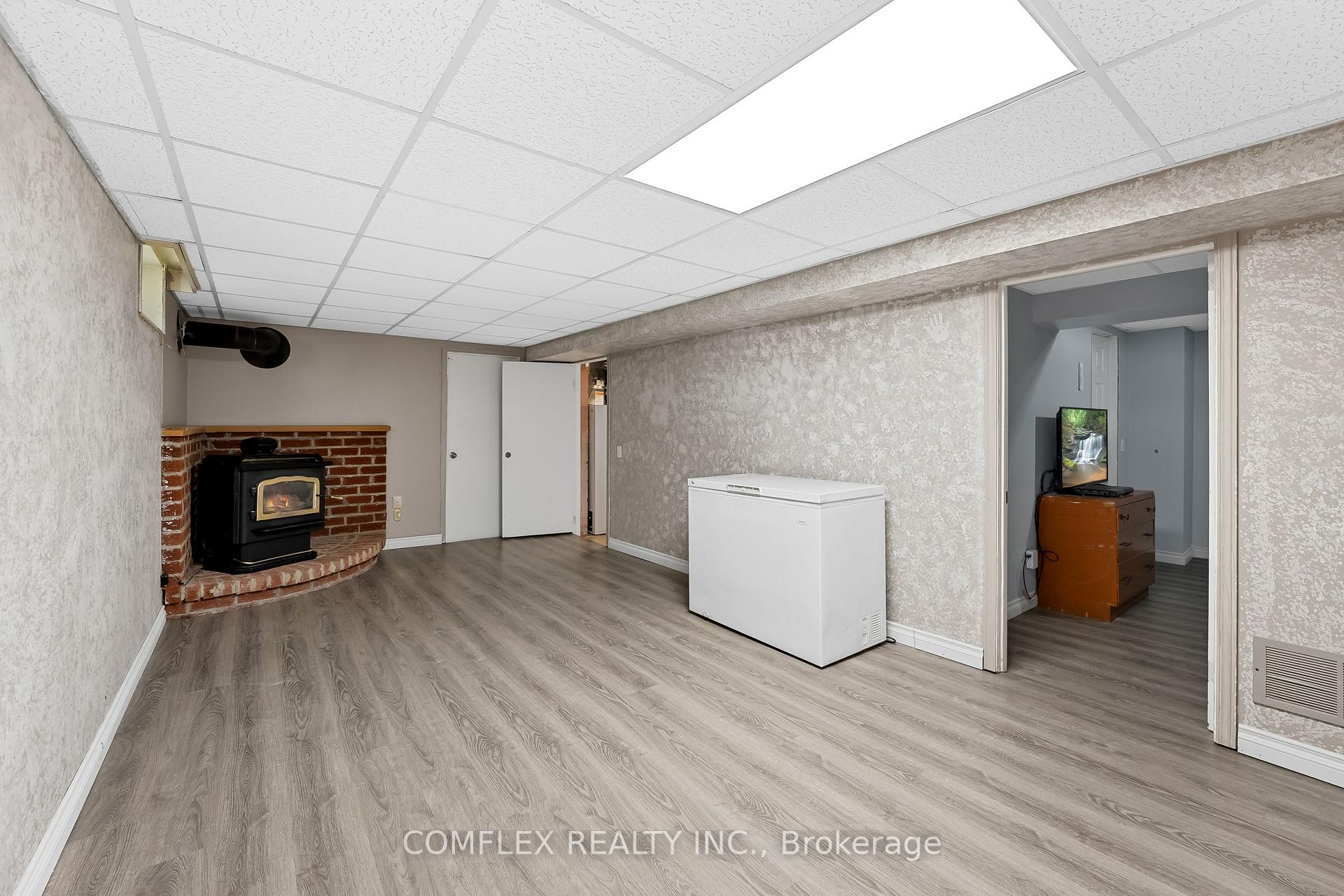 Photo 17 of 1361 Cedar Street, Oshawa, Lakeview — HOMEH