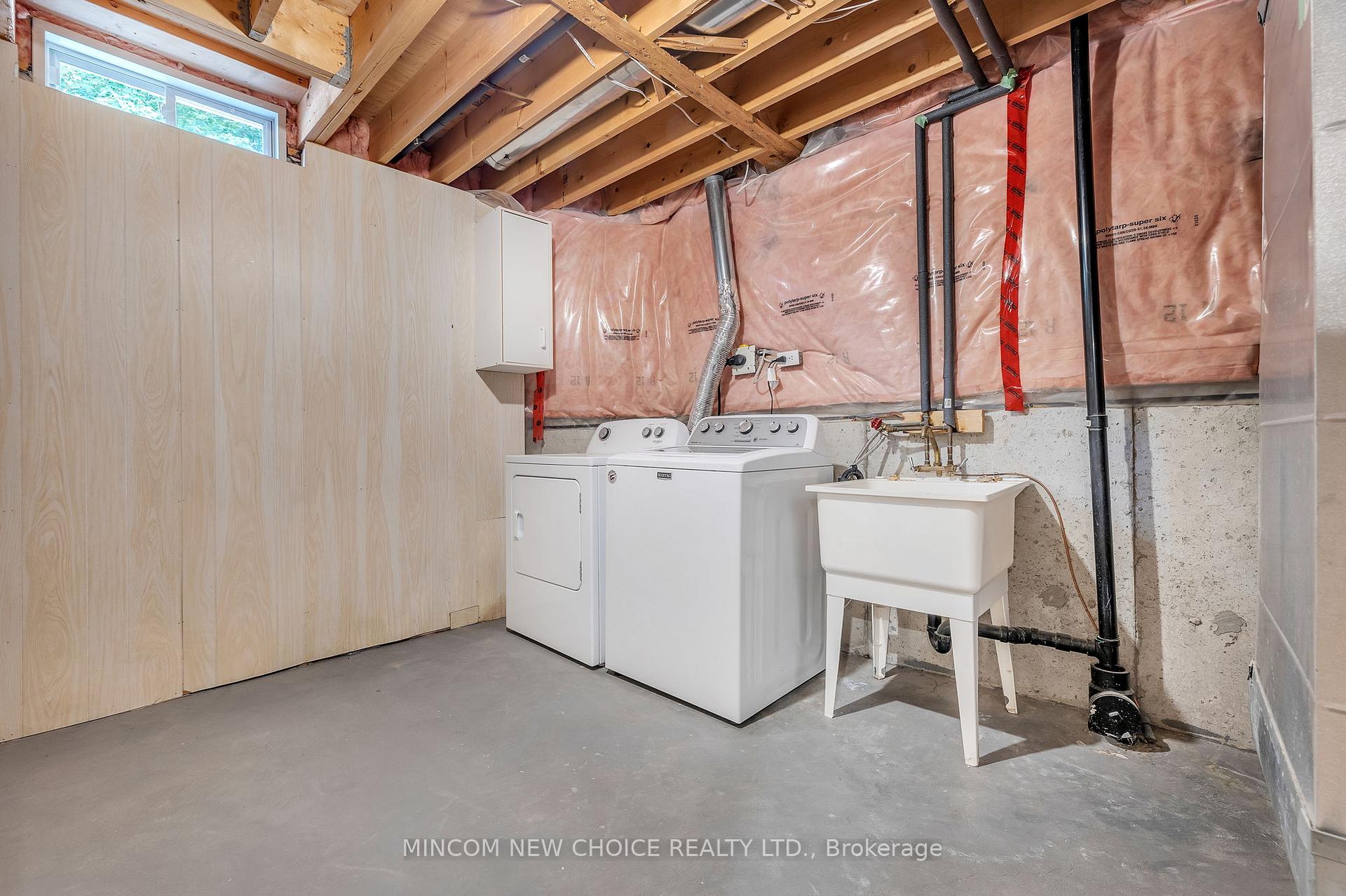Photo 23 of 328 Mapleview Court, Pickering, Rouge Park — HOMEH