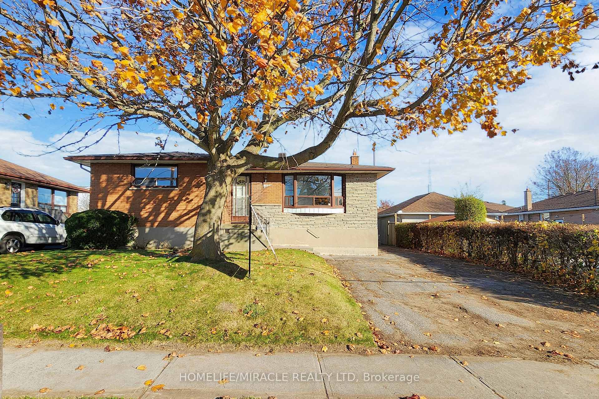 Photo 1 of 1363 Park Rd S, Oshawa, Lakeview — HOMEH
