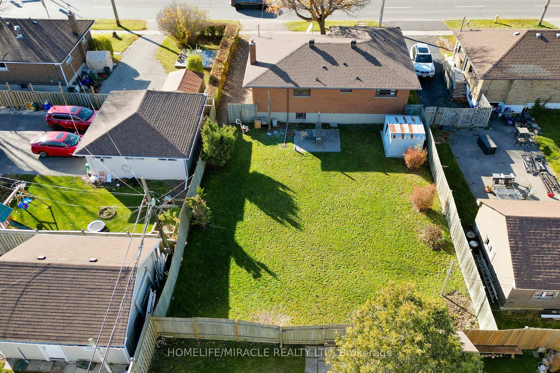 Photo 18 of 1363 Park Rd S, Oshawa, Lakeview — HOMEH