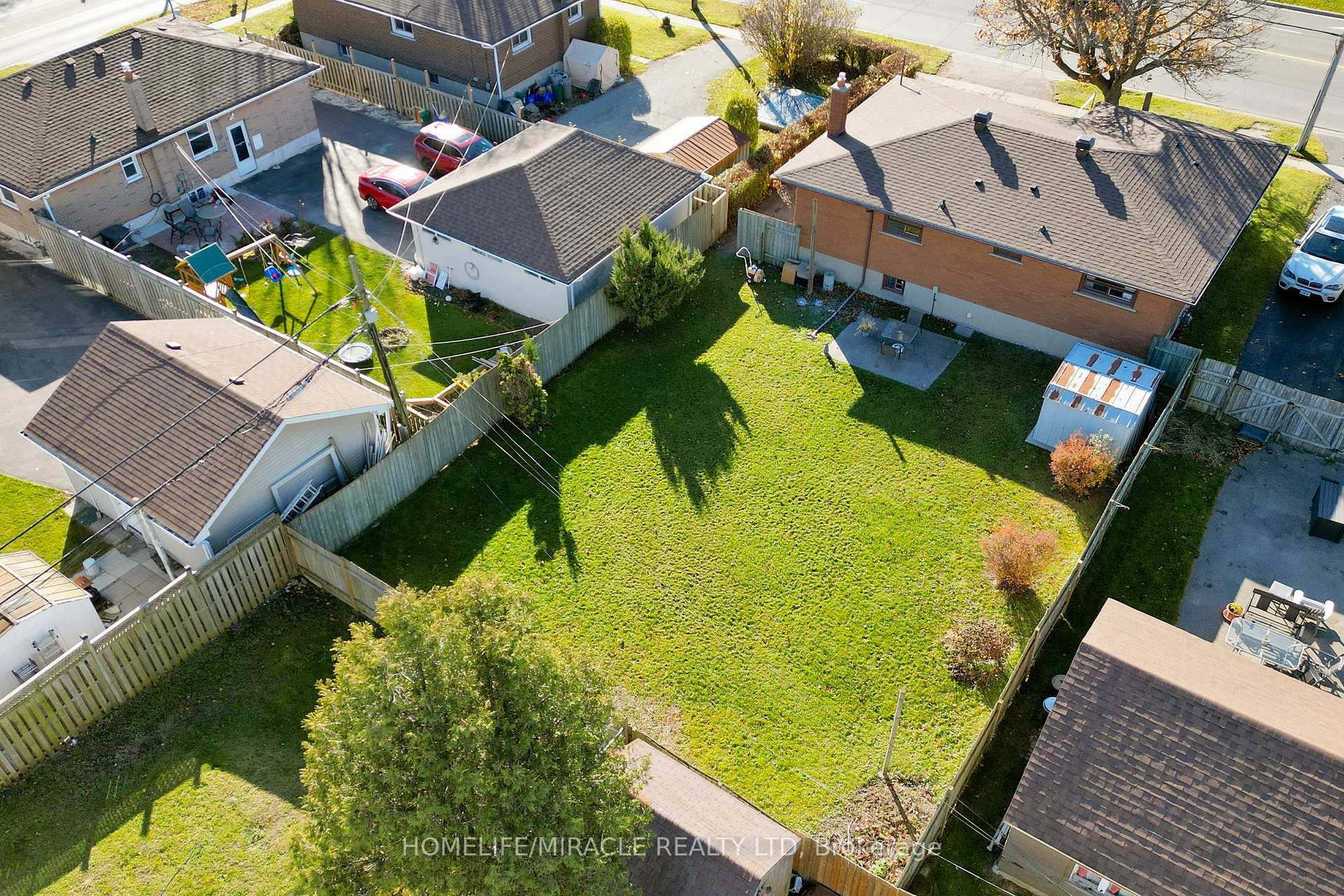 Photo 25 of 1363 Park Rd S, Oshawa, Lakeview — HOMEH