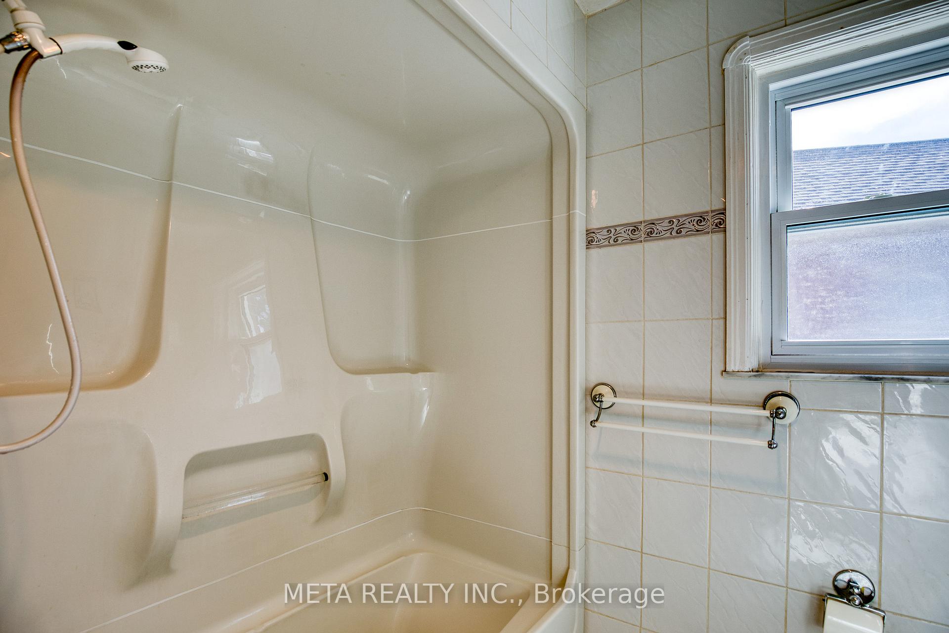 Photo 25 of 27 Glen Gannon Drive, Toronto, O'Connor-Parkview — HOMEH