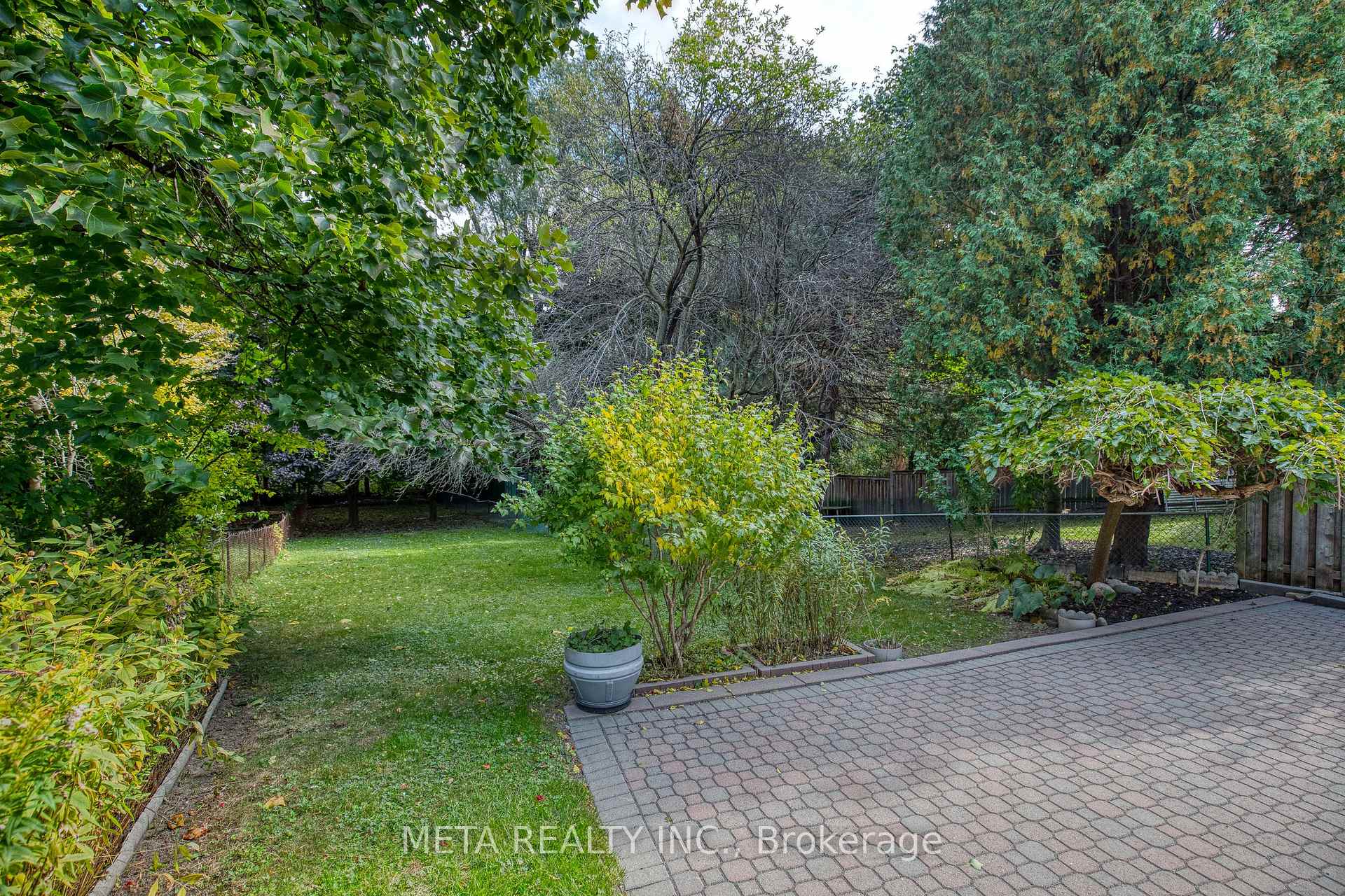 Photo 38 of 27 Glen Gannon Drive, Toronto, O'Connor-Parkview — HOMEH