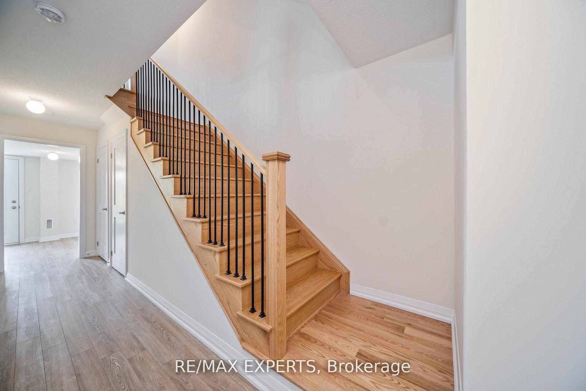 Photo 7 of 32 Coote Court, Ajax, Central West — HOMEH