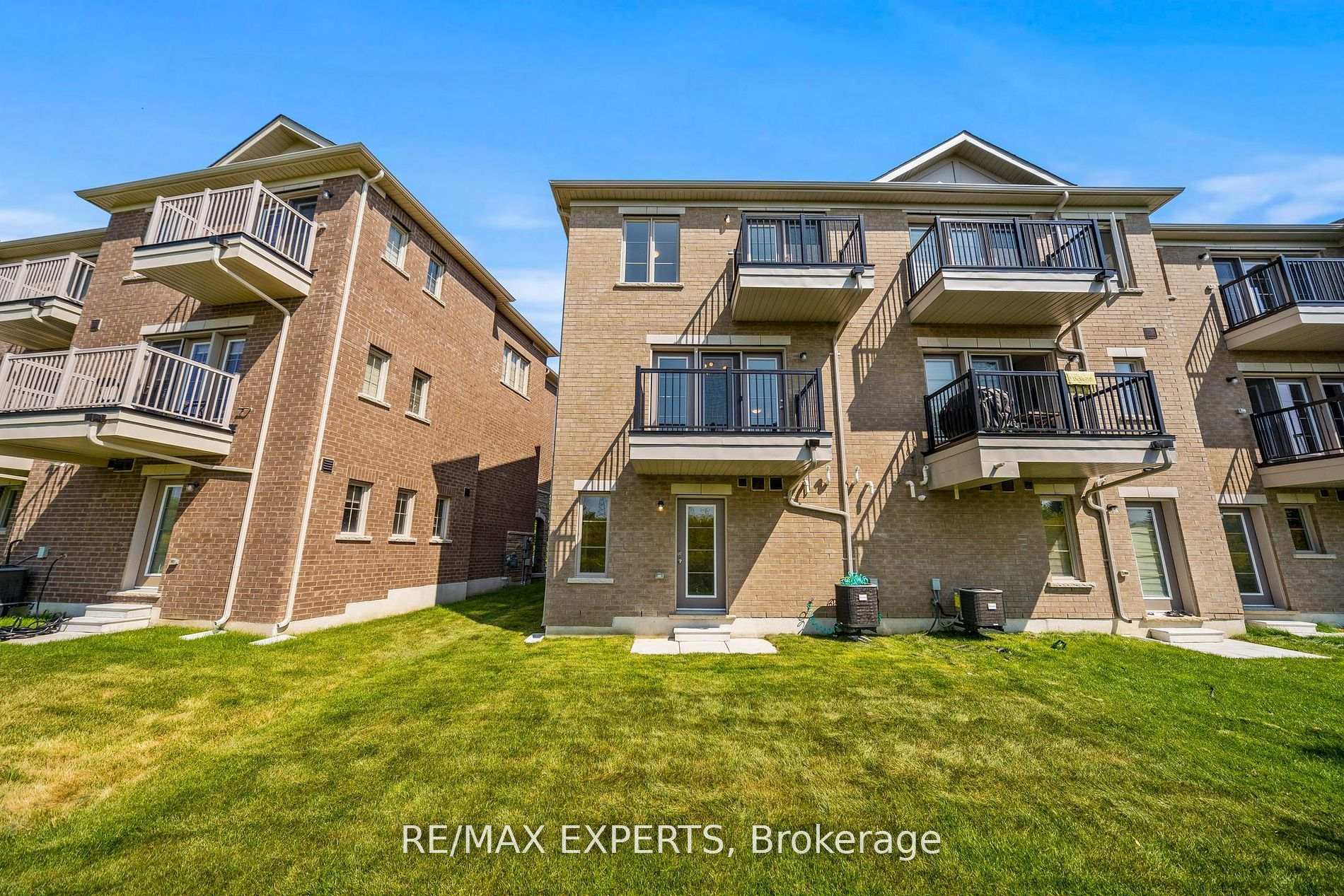 Photo 29 of 32 Coote Court, Ajax, Central West — HOMEH