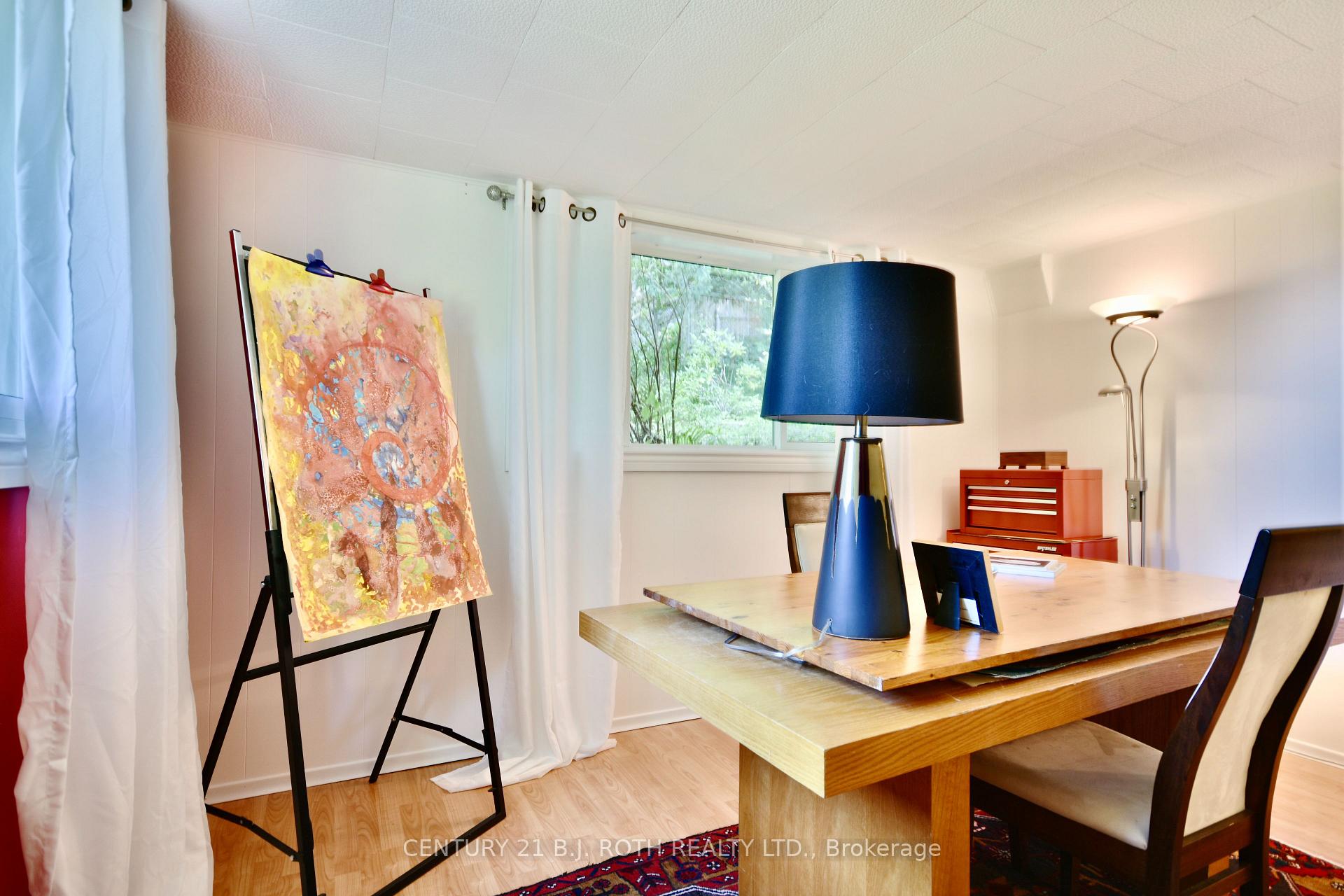 Photo 3 of 1359 St Vincent Street, Springwater, Midhurst — HOMEH