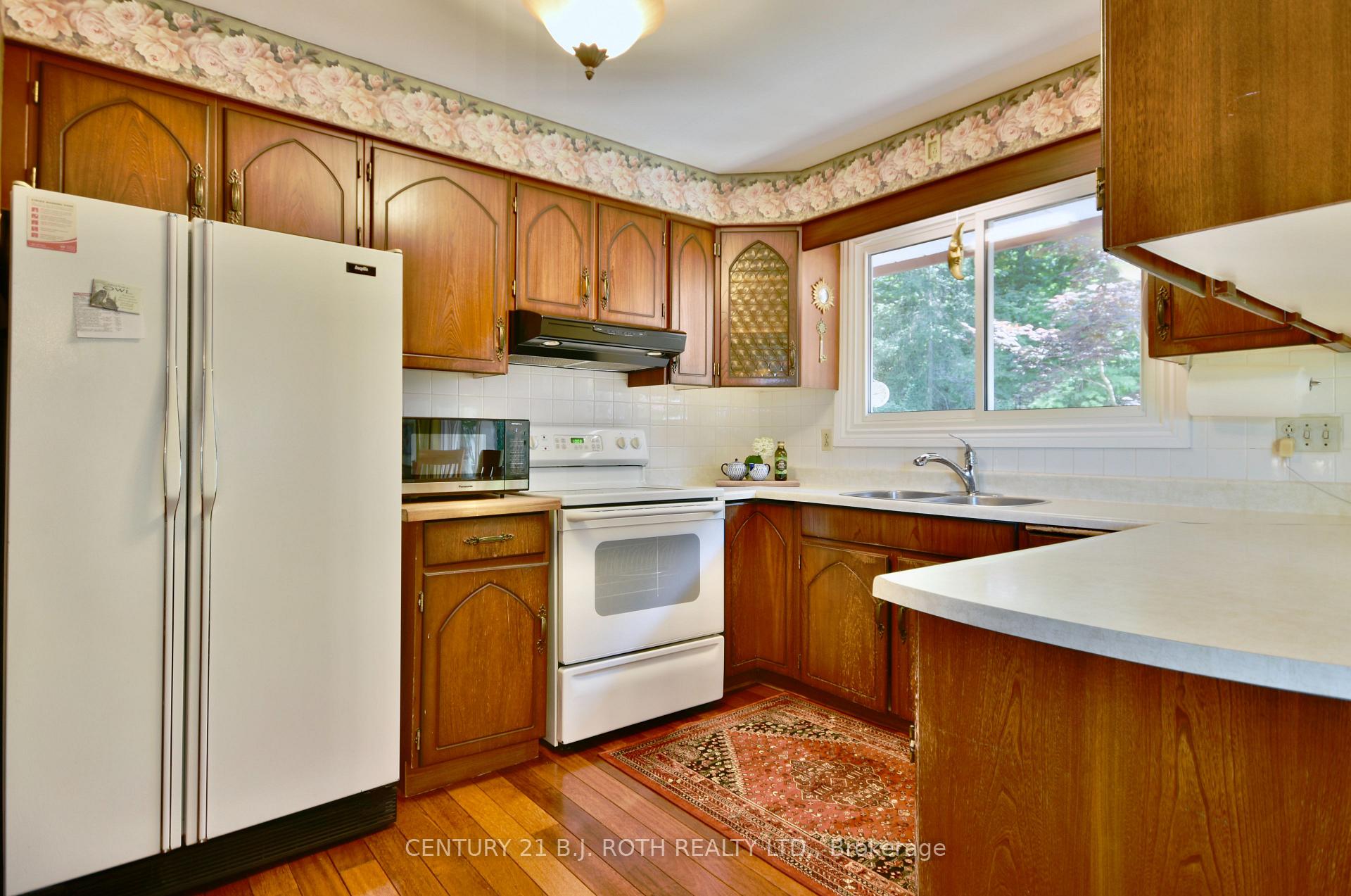 Photo 13 of 1359 St Vincent Street, Springwater, Midhurst — HOMEH