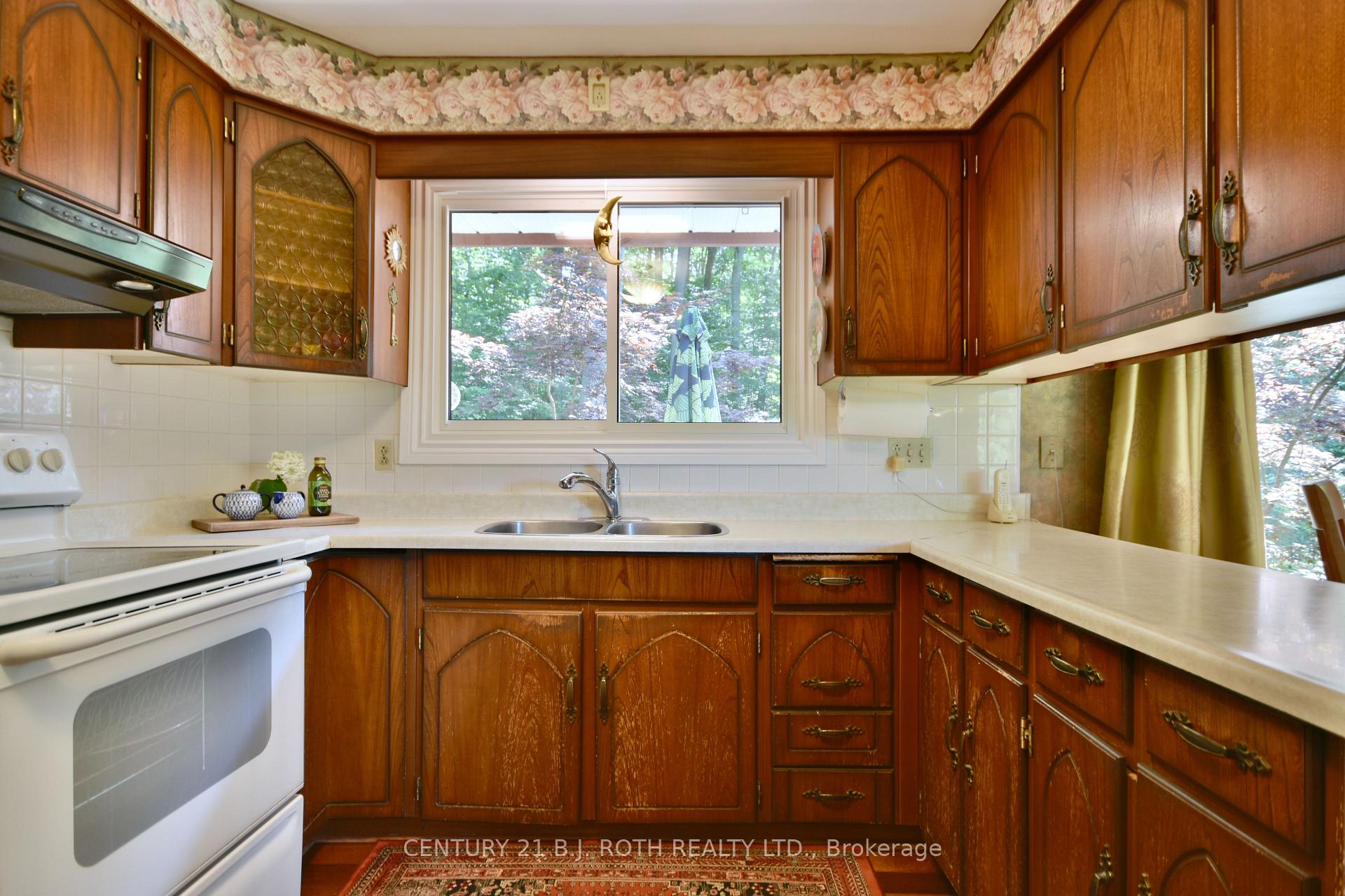 Photo 20 of 1359 St Vincent Street, Springwater, Midhurst — HOMEH