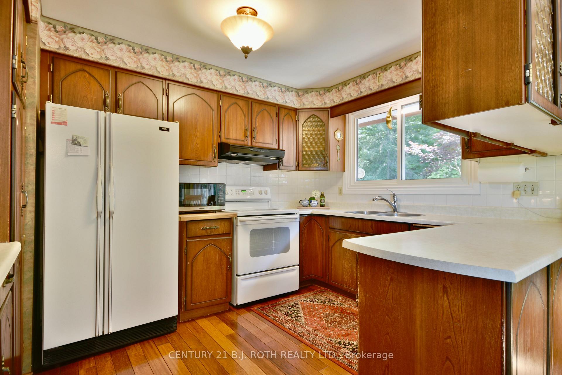 Photo 7 of 1359 St Vincent Street, Springwater, Midhurst — HOMEH