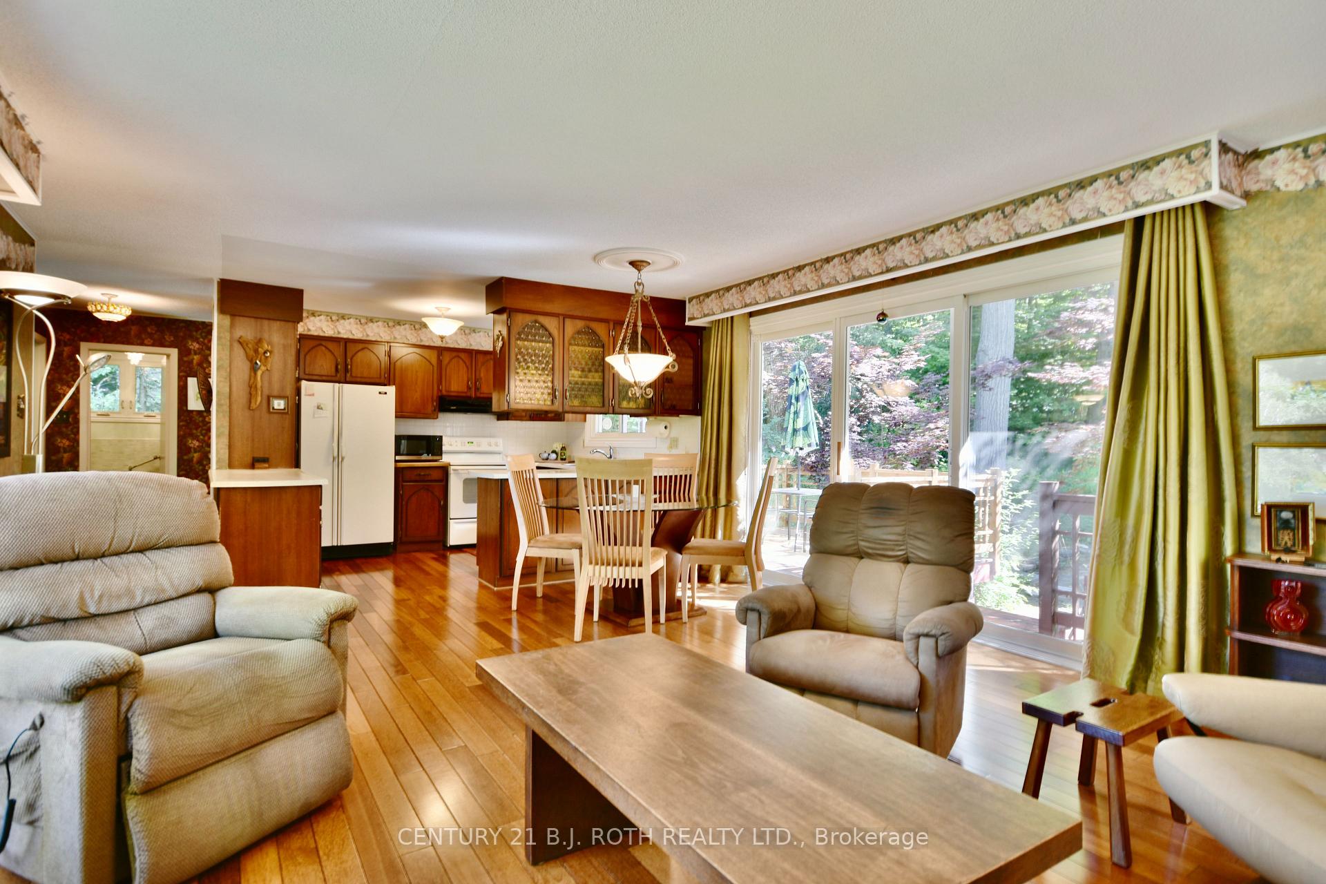 Photo 9 of 1359 St Vincent Street, Springwater, Midhurst — HOMEH