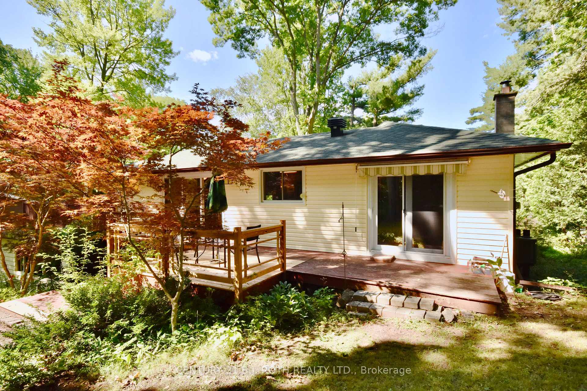 Photo 26 of 1359 St Vincent Street, Springwater, Midhurst — HOMEH