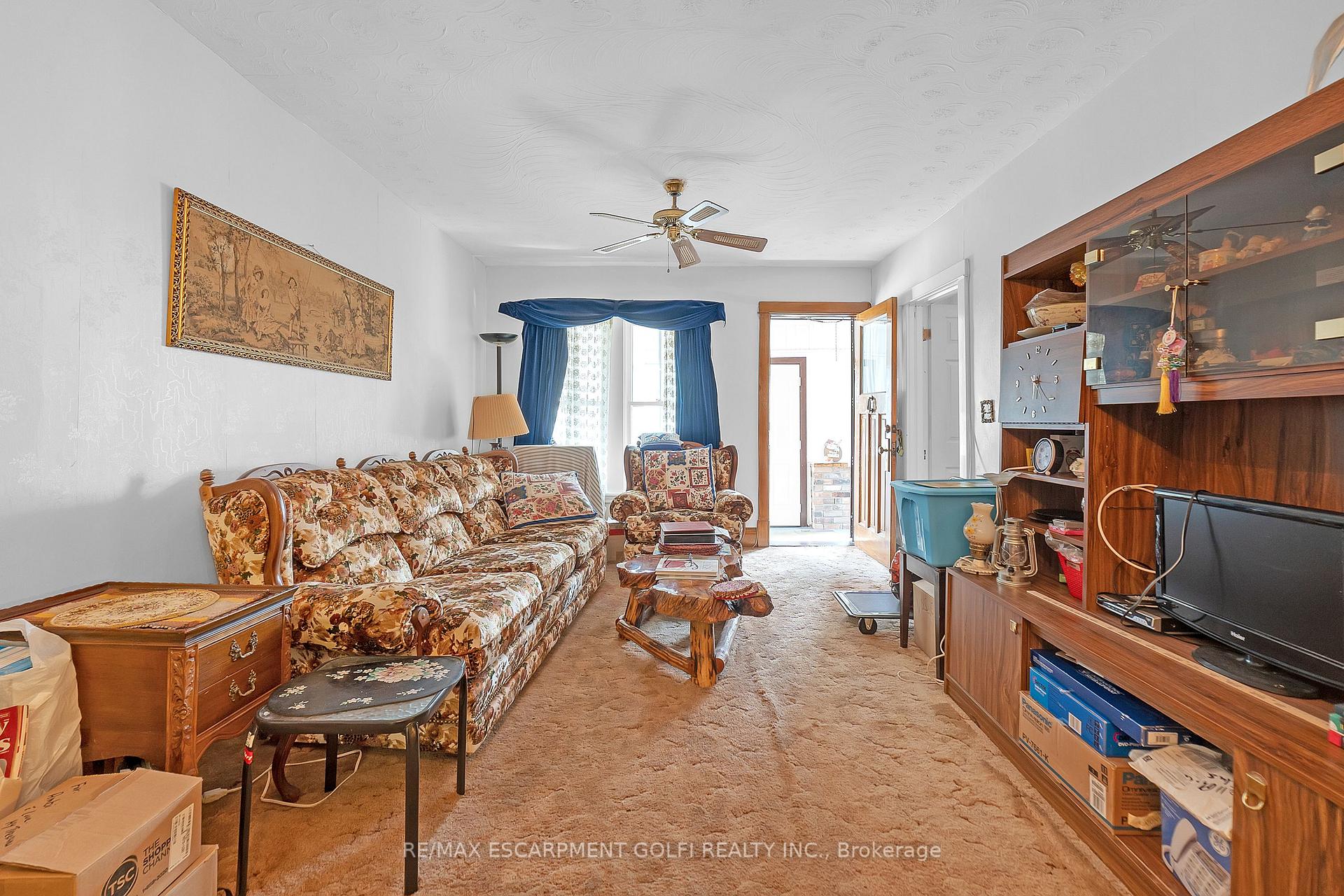 Photo 9 of 560 Aberdeen Avenue, Hamilton, Kirkendall — HOMEH