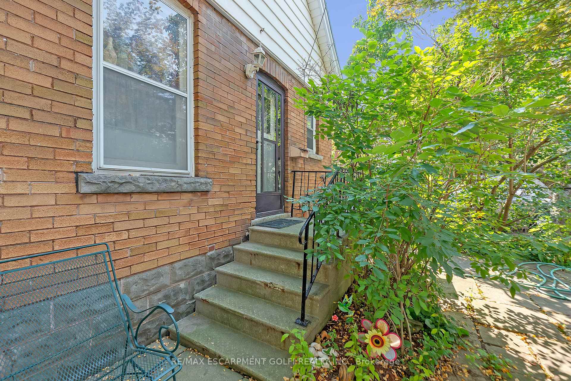 Photo 28 of 560 Aberdeen Avenue, Hamilton, Kirkendall — HOMEH