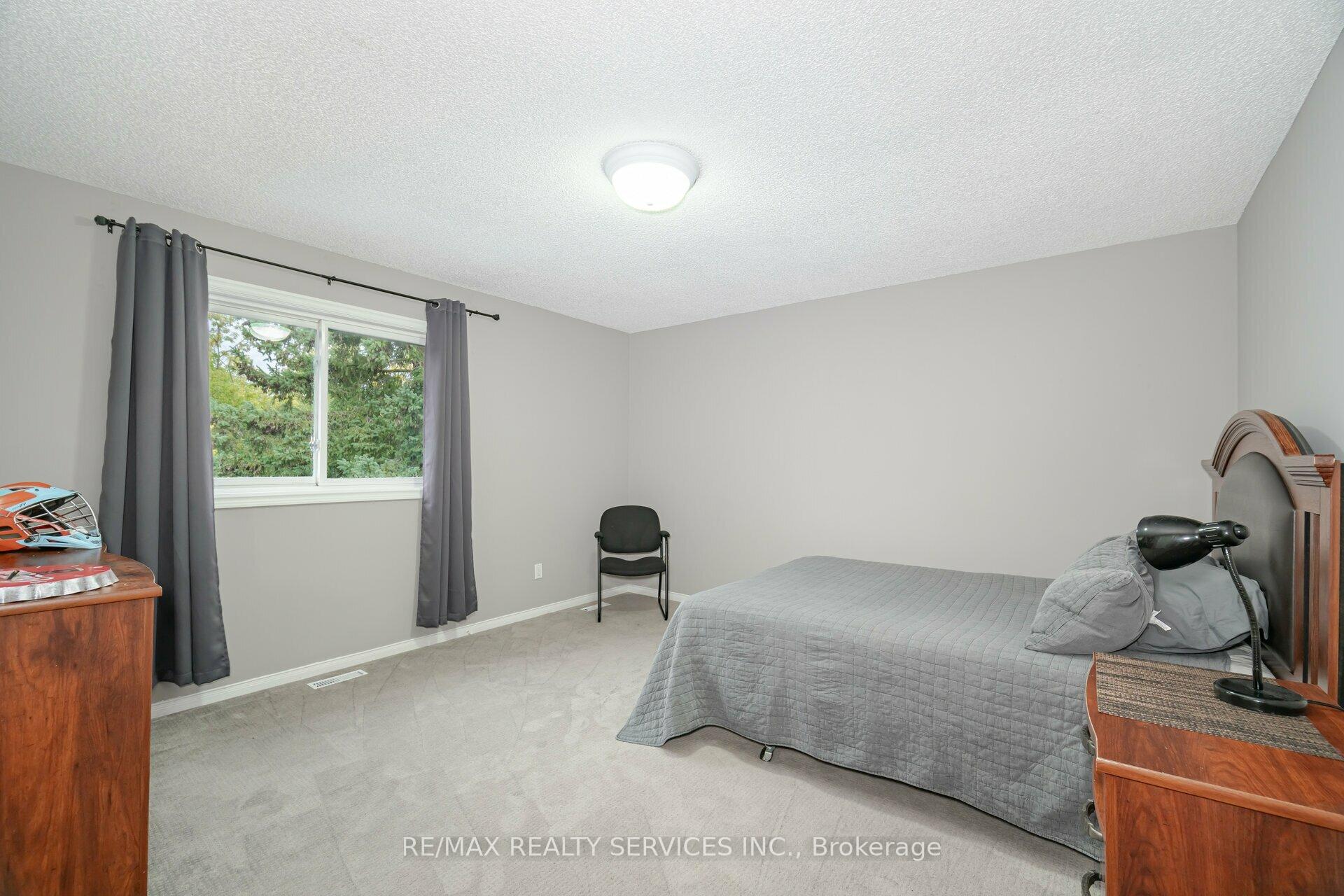 Photo 26 of 34 Casper Crescent, Brampton, Fletcher's Creek South — HOMEH
