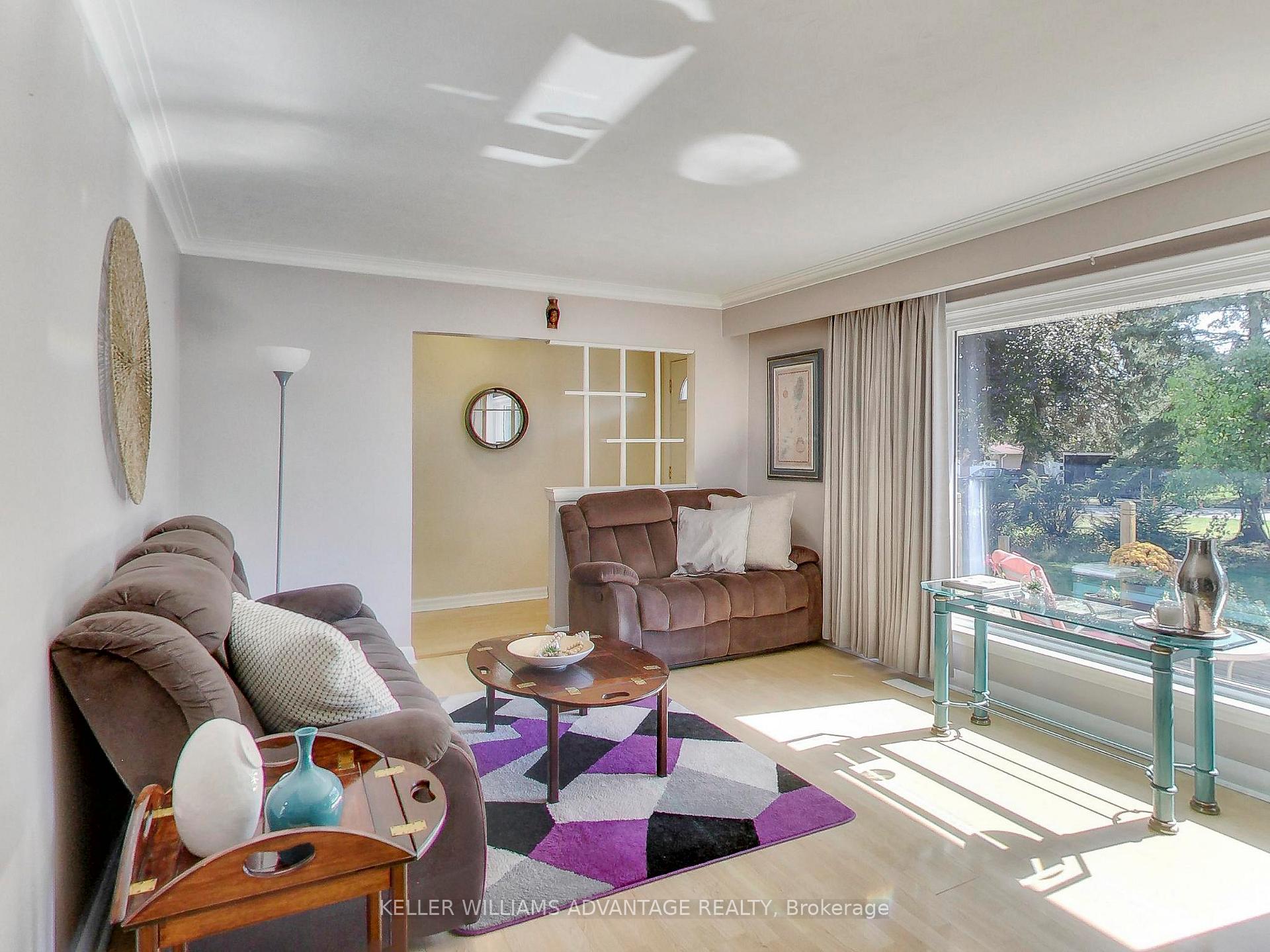 Photo 9 of 546 Sheppard Avenue, Pickering, Woodlands — HOMEH