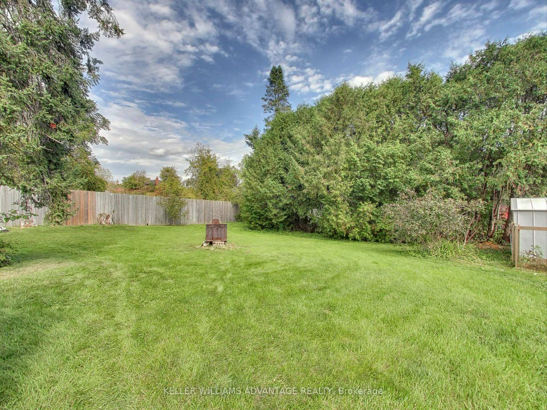 Photo 35 of 546 Sheppard Avenue, Pickering, Woodlands — HOMEH