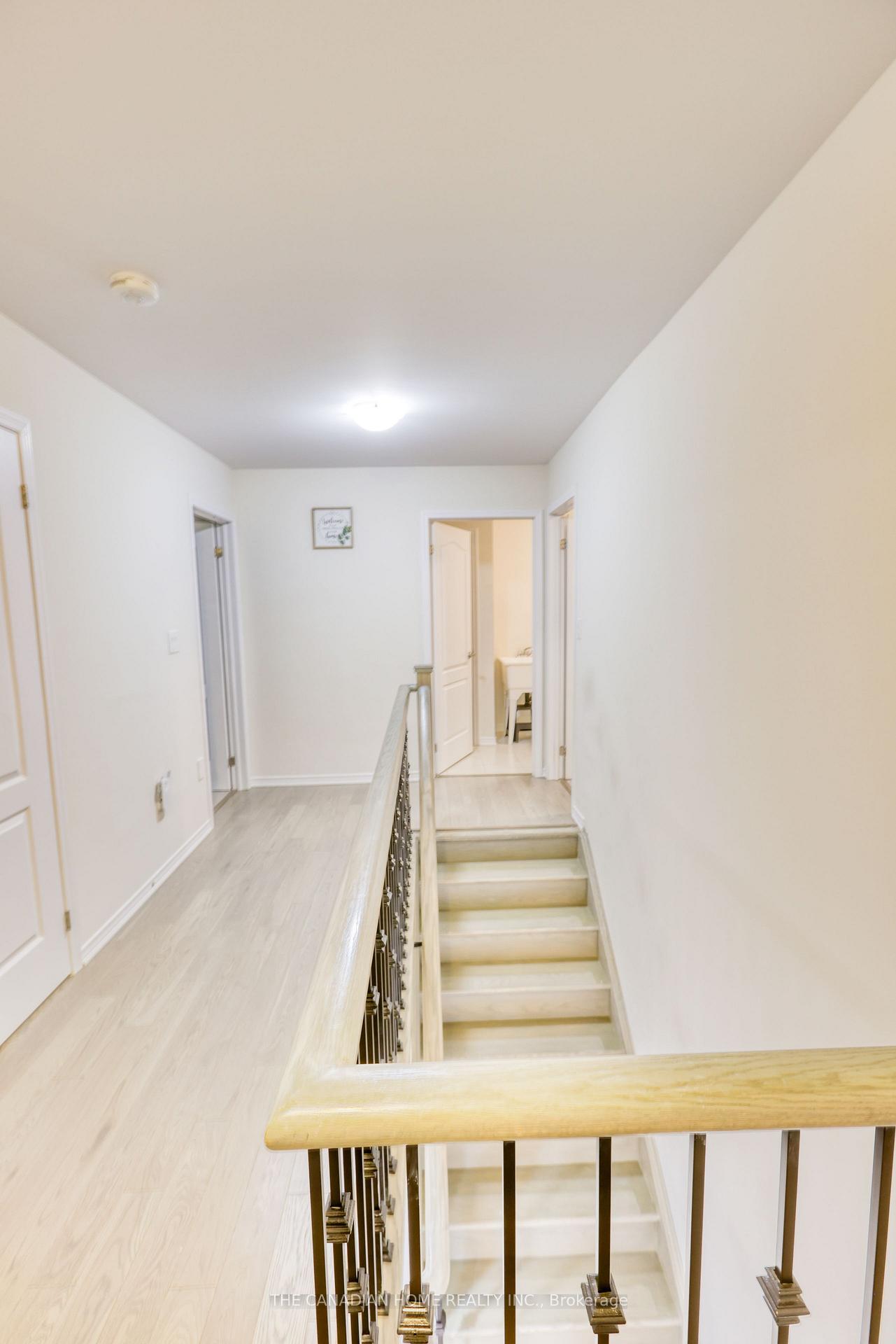 Photo 12 of 60 Fleming Crescent, Haldimand — HOMEH