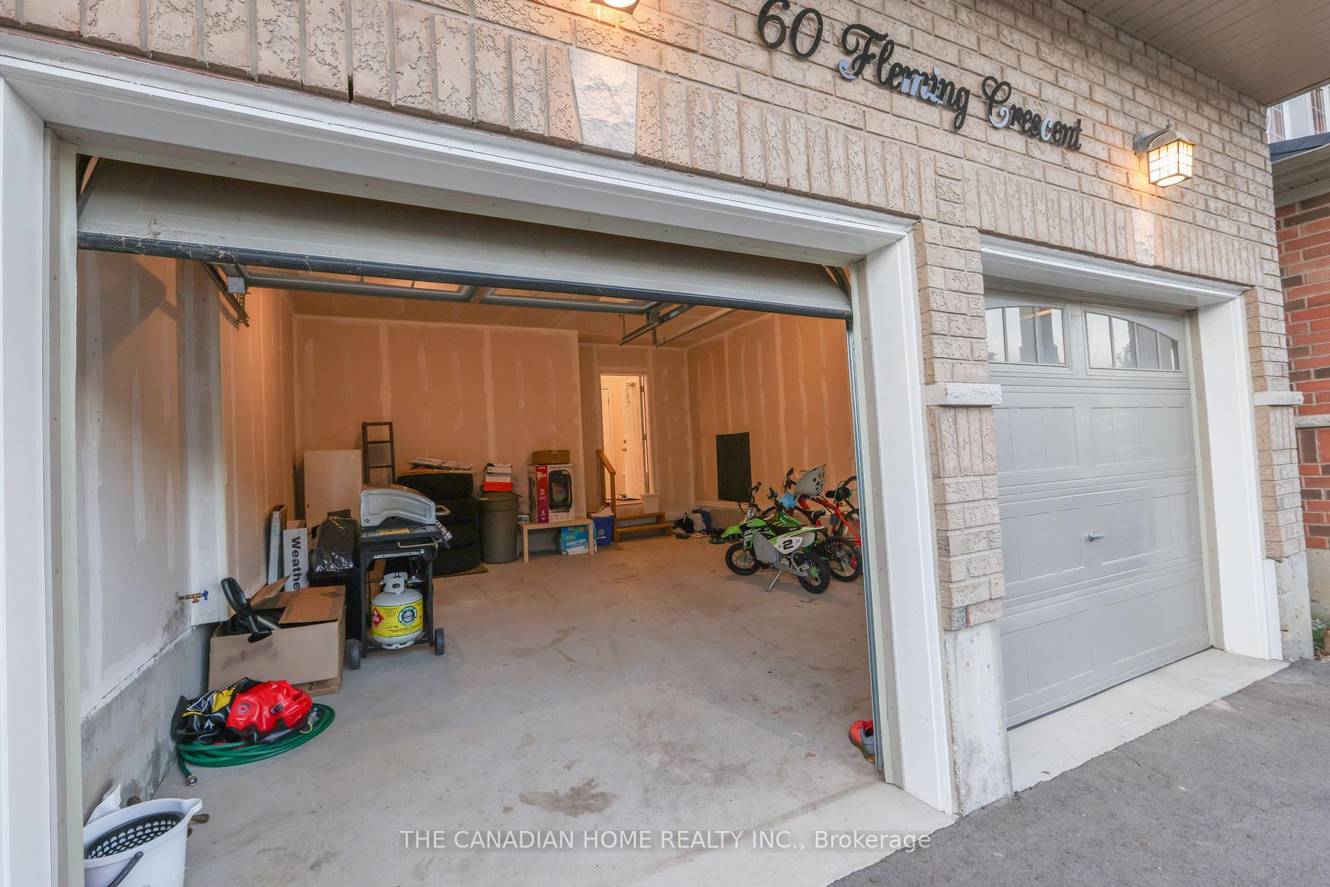 Photo 35 of 60 Fleming Crescent, Haldimand — HOMEH