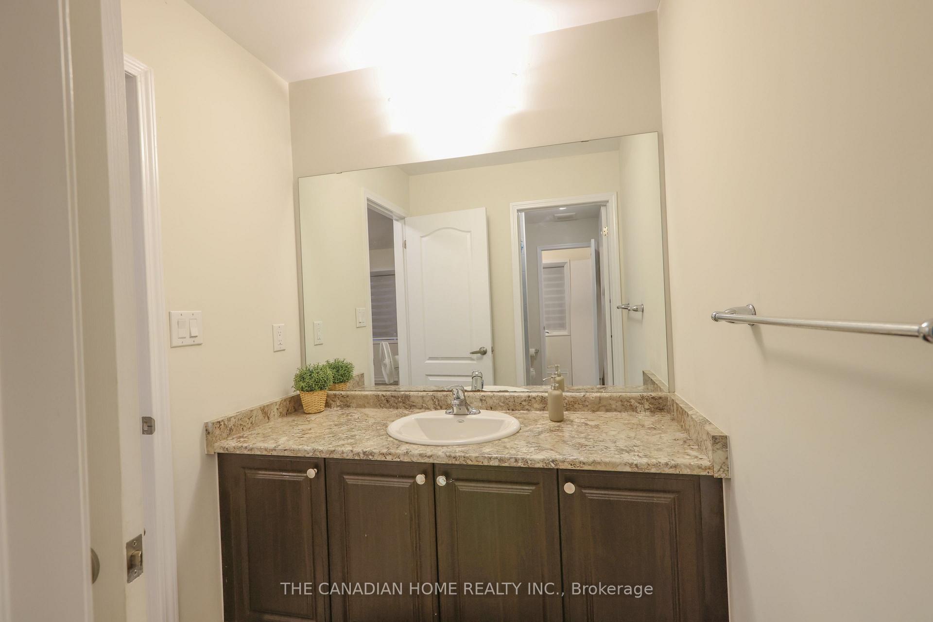 Photo 31 of 60 Fleming Crescent, Haldimand — HOMEH
