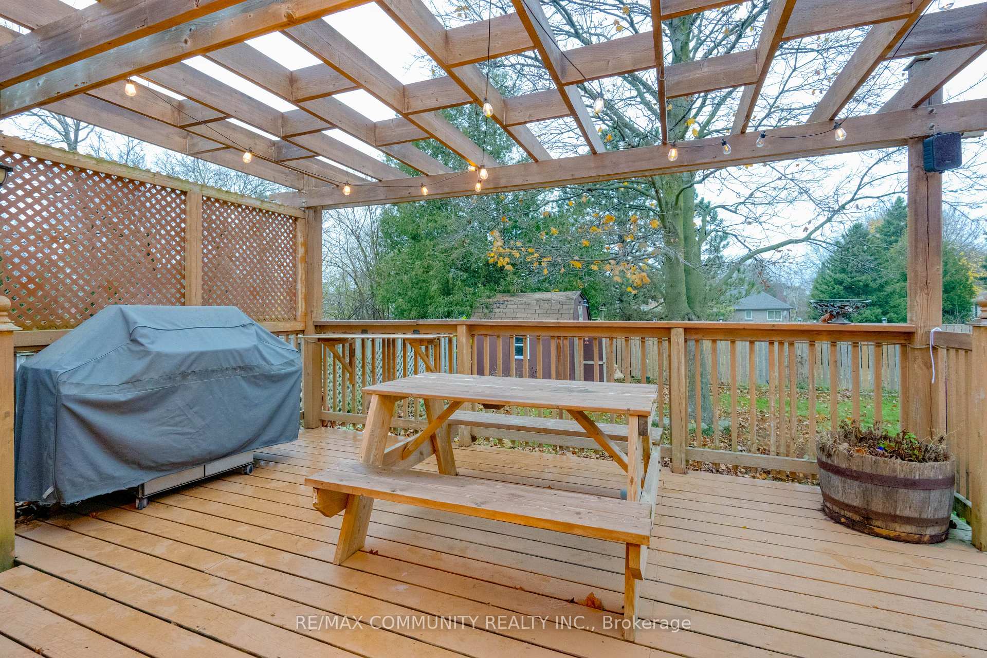 Photo 20 of 355 Southill Drive, Kitchener — HOMEH