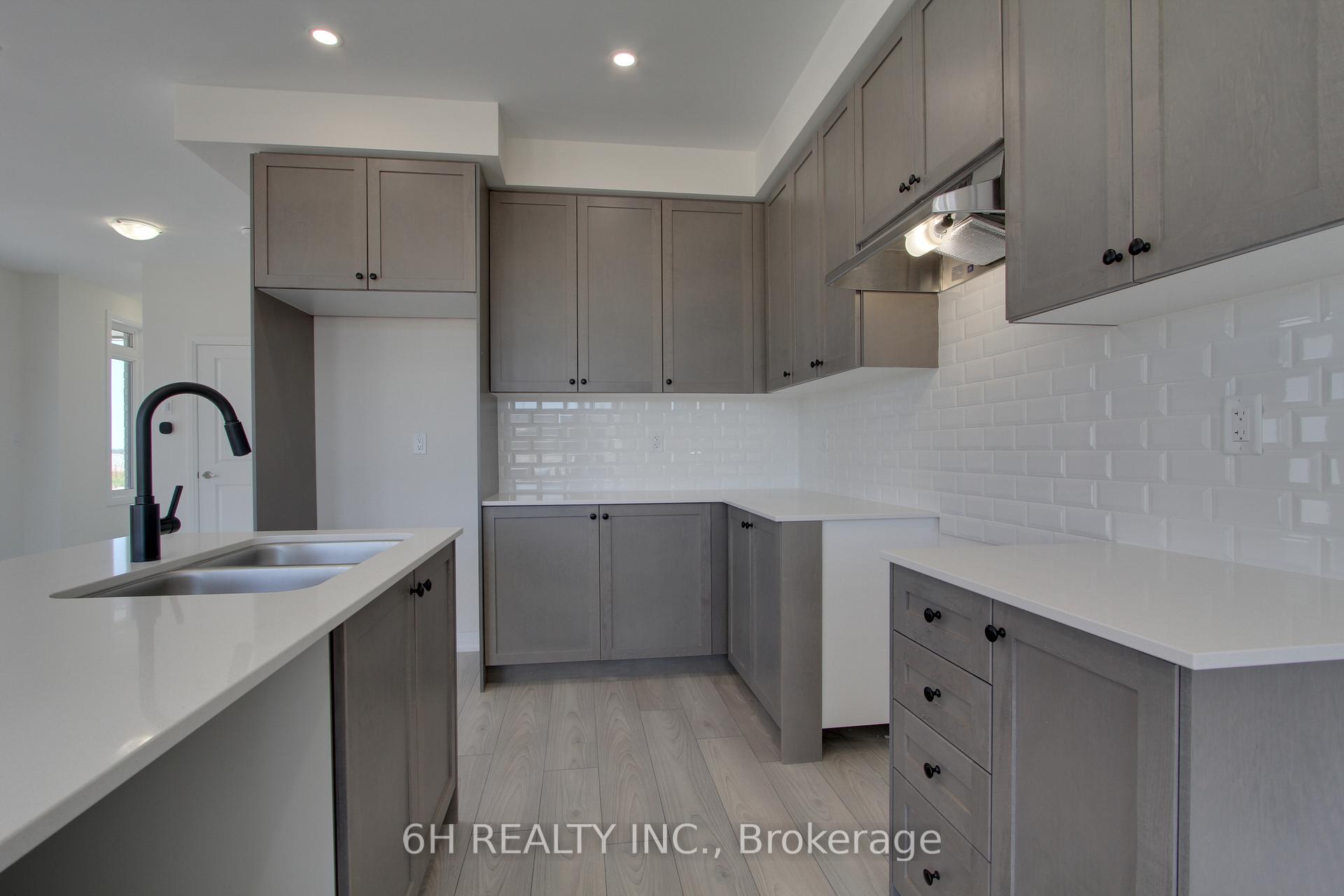 Photo 8 of 2618 Hibiscus Drive, Pickering, Rural Pickering — HOMEH