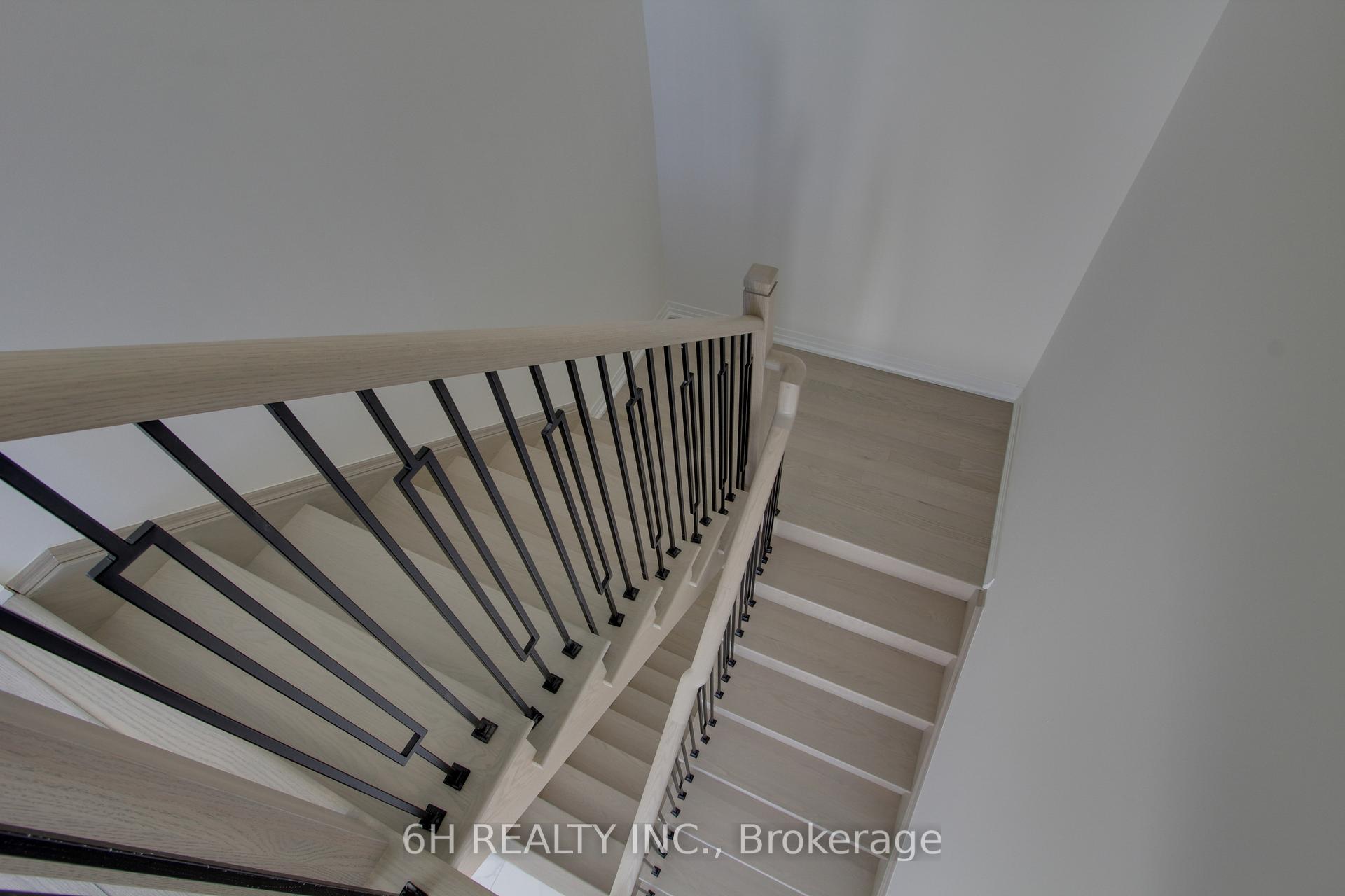 Photo 23 of 2618 Hibiscus Drive, Pickering, Rural Pickering — HOMEH