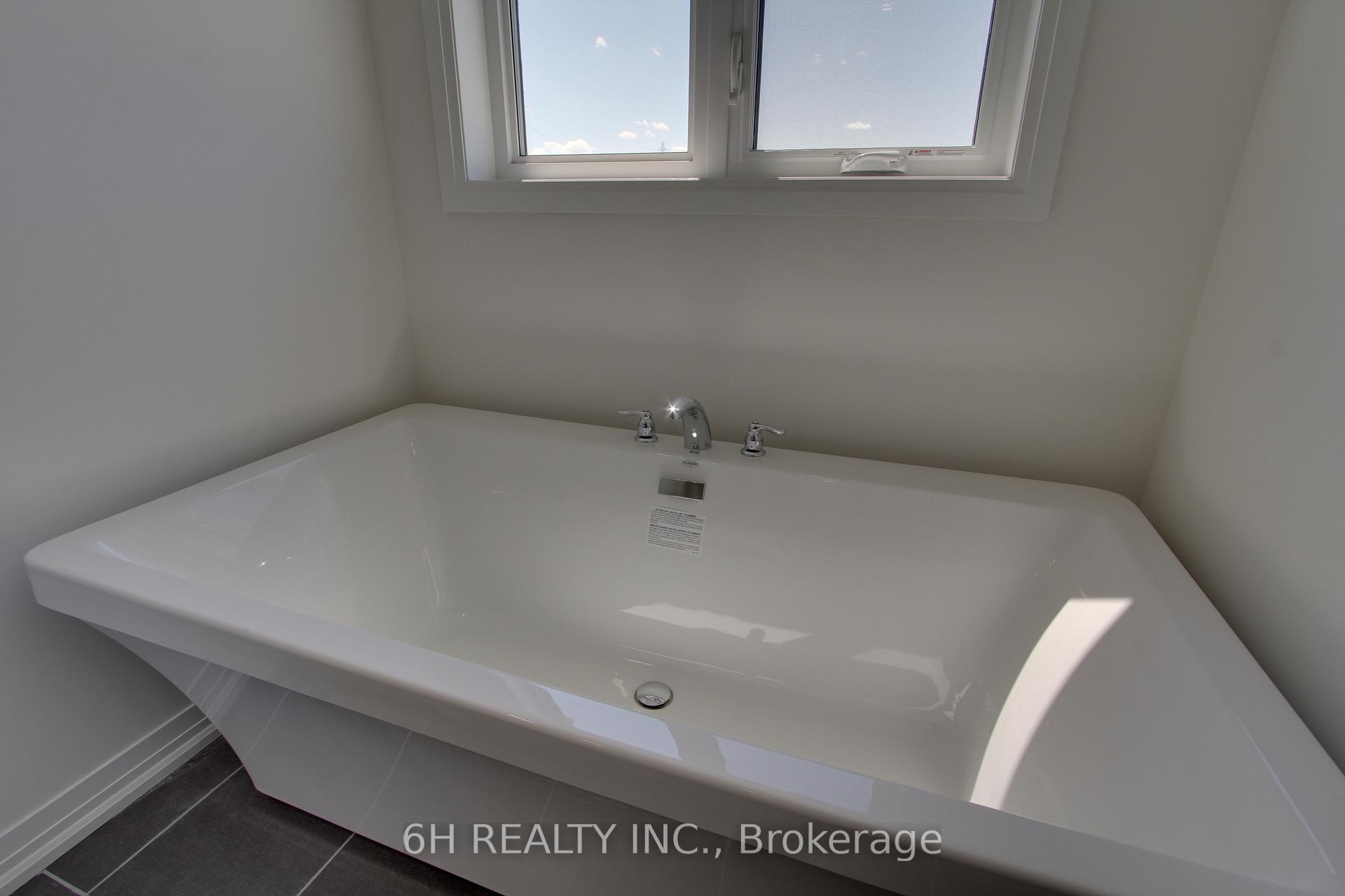 Photo 30 of 2618 Hibiscus Drive, Pickering, Rural Pickering — HOMEH