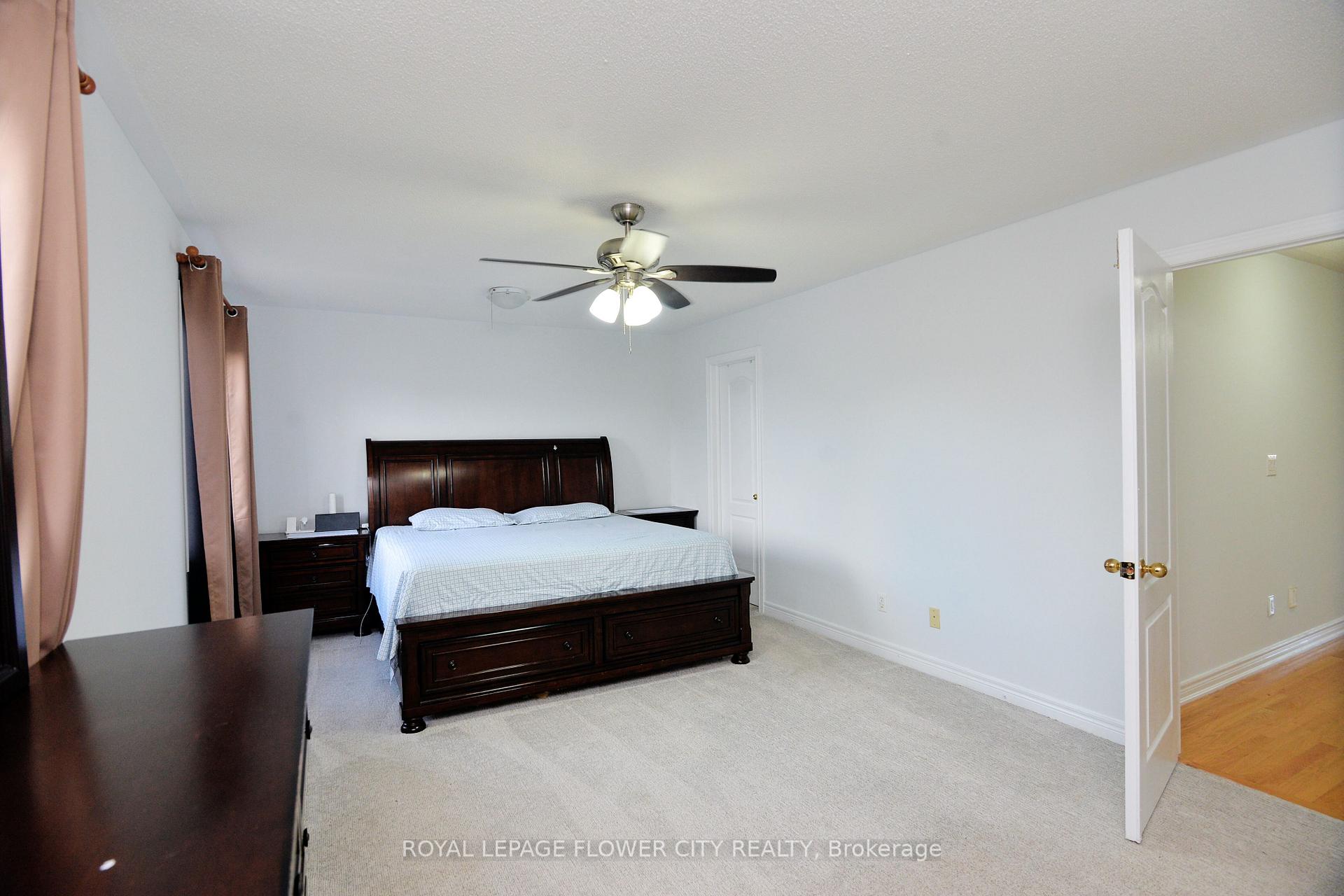 Photo 21 of 11 Lyndbrook Crescent, Brampton, Bram East — HOMEH