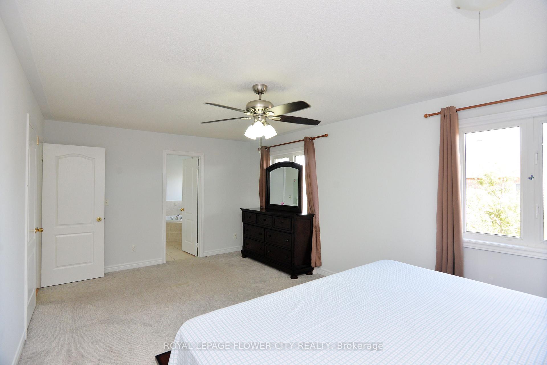 Photo 17 of 11 Lyndbrook Crescent, Brampton, Bram East — HOMEH