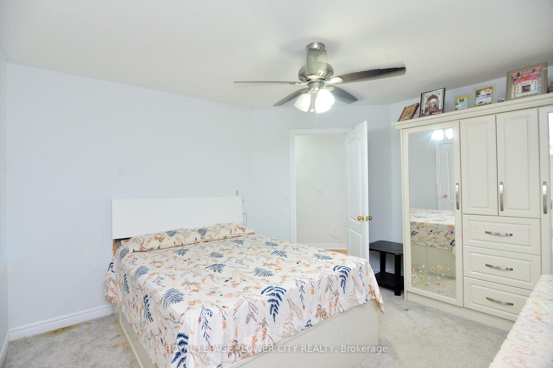 Photo 36 of 11 Lyndbrook Crescent, Brampton, Bram East — HOMEH