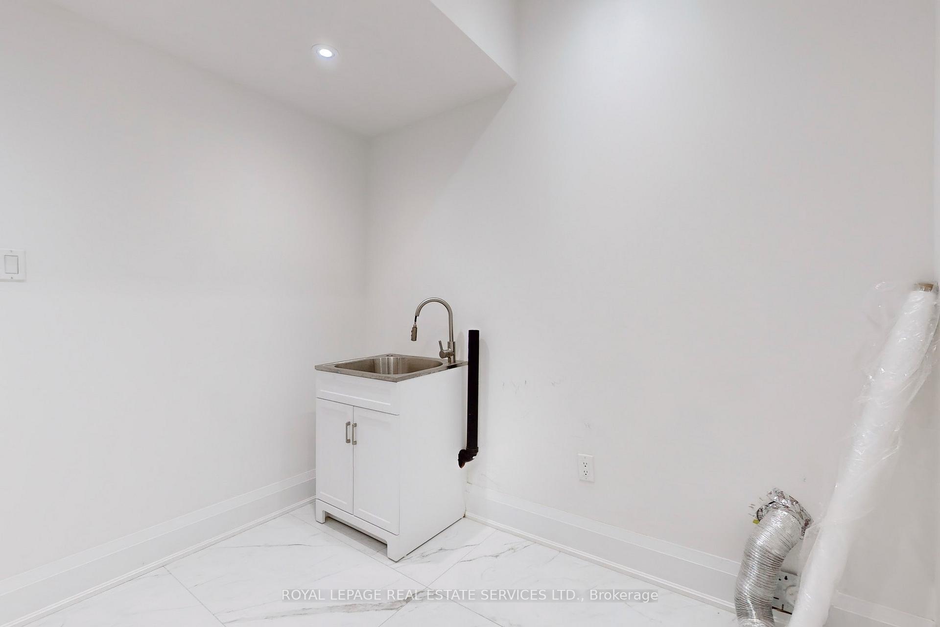 Photo 7 of 38 Wakefield Boulevard, Essa, Angus — HOMEH