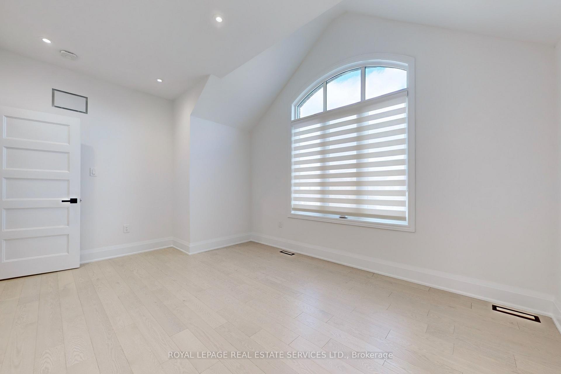 Photo 40 of 38 Wakefield Boulevard, Essa, Angus — HOMEH