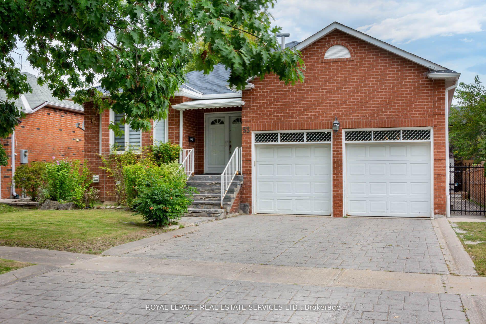Photo 1 of 53 Findhorn Crescent, Vaughan, Maple — HOMEH